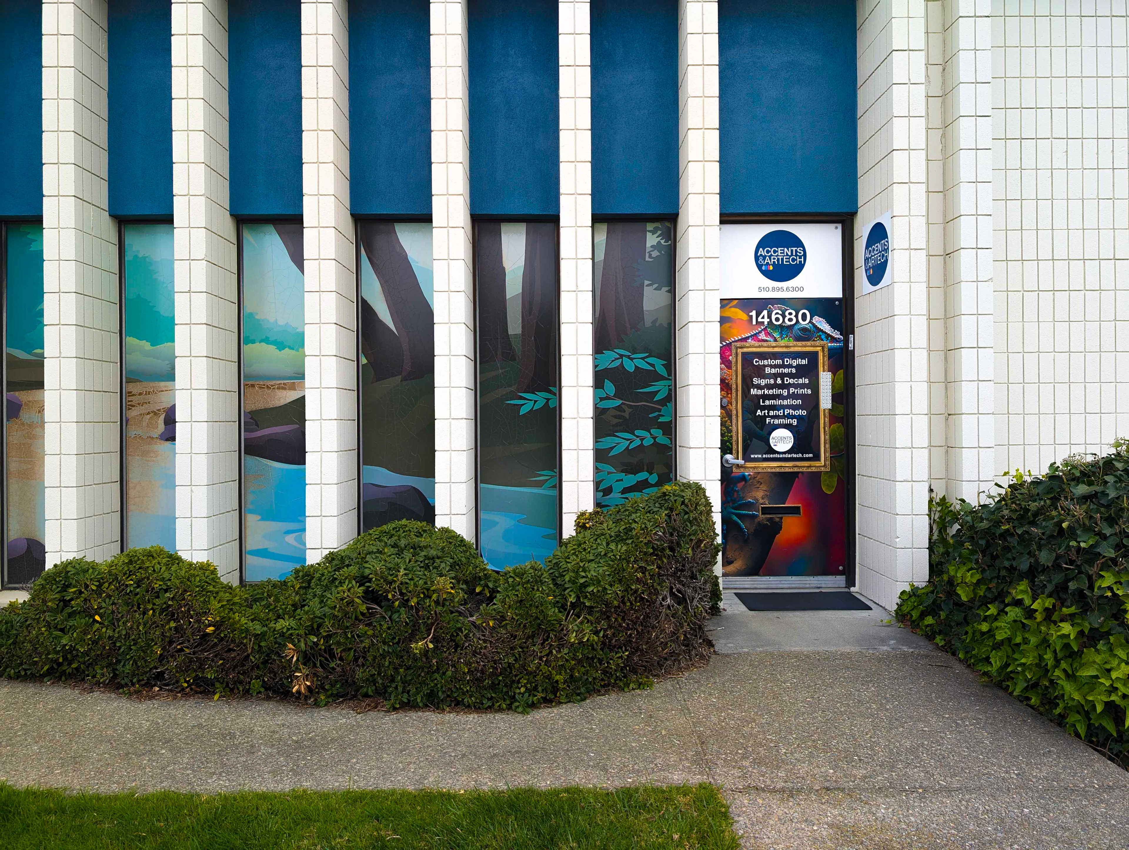 Accents & Artech main entrance