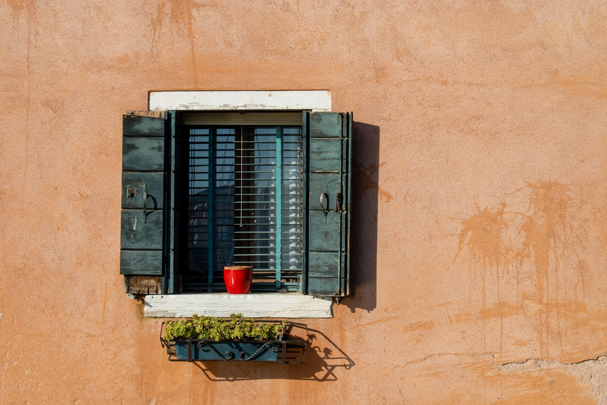 The Red Pot