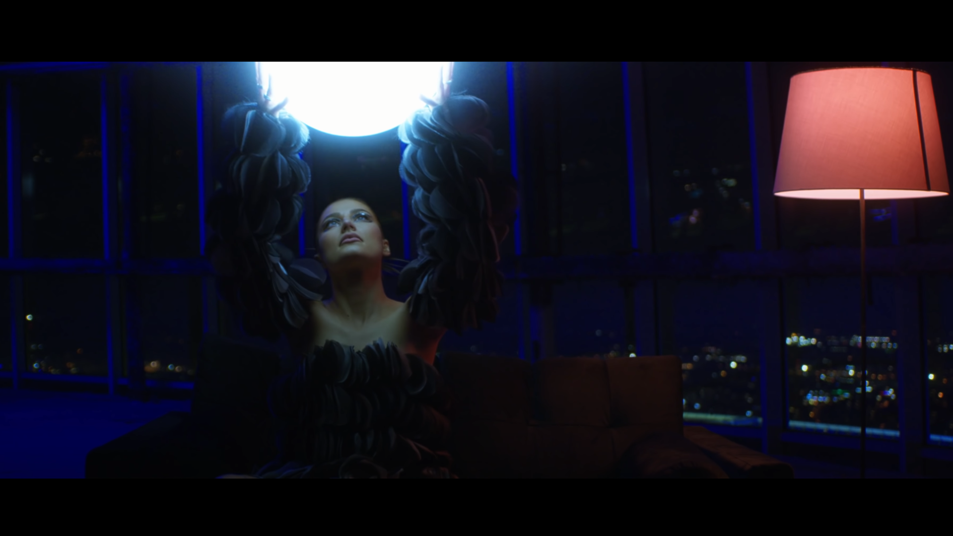 Jessica Shy - Ilgėtis mėnulio