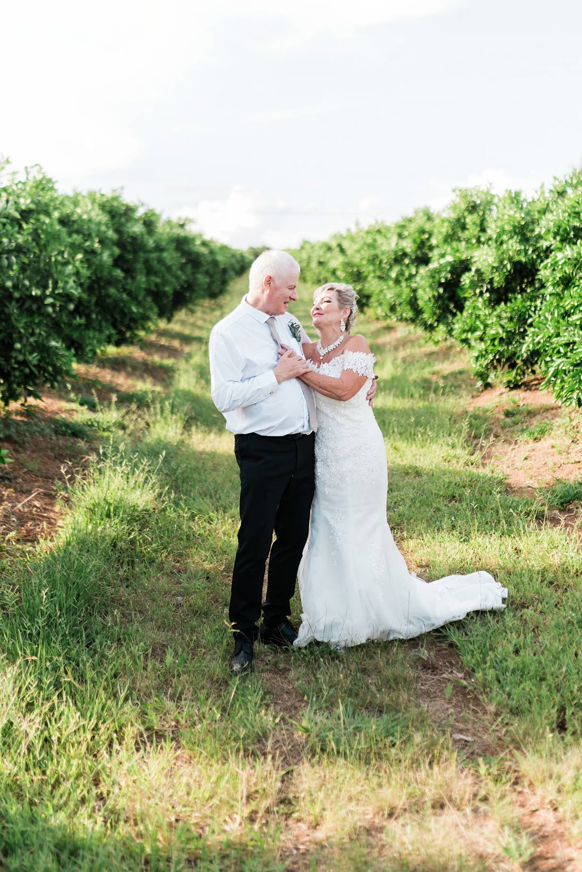 Anntjie and Roelof celebrating their elegant wedding at Fatherland Estate in North West Province, South Africa.