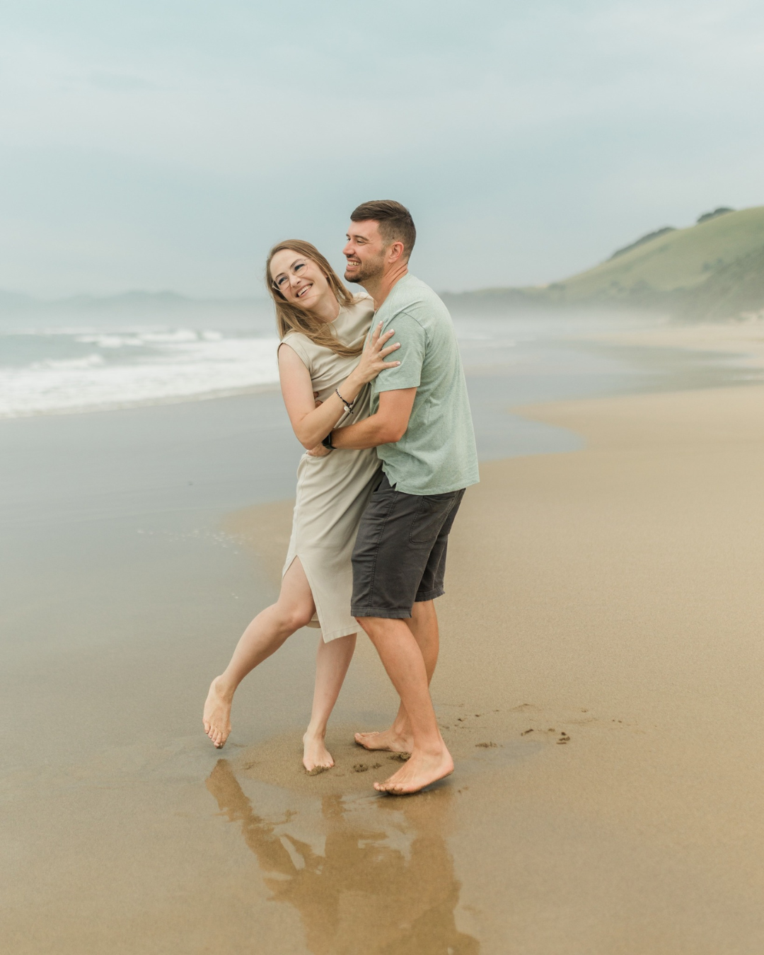 Lifestyle photography – couple enjoying Umngazi Wild Coast beach