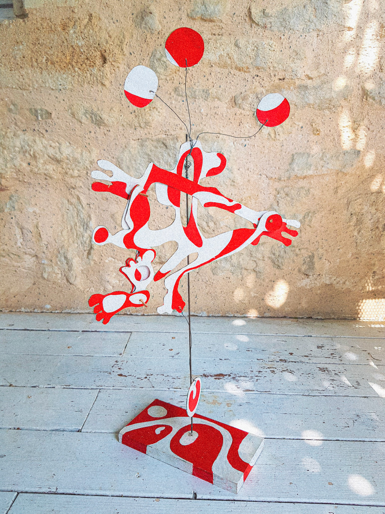# mes koans # carton, wood, wire 56X21cm Formentera island SPAIN 20012010