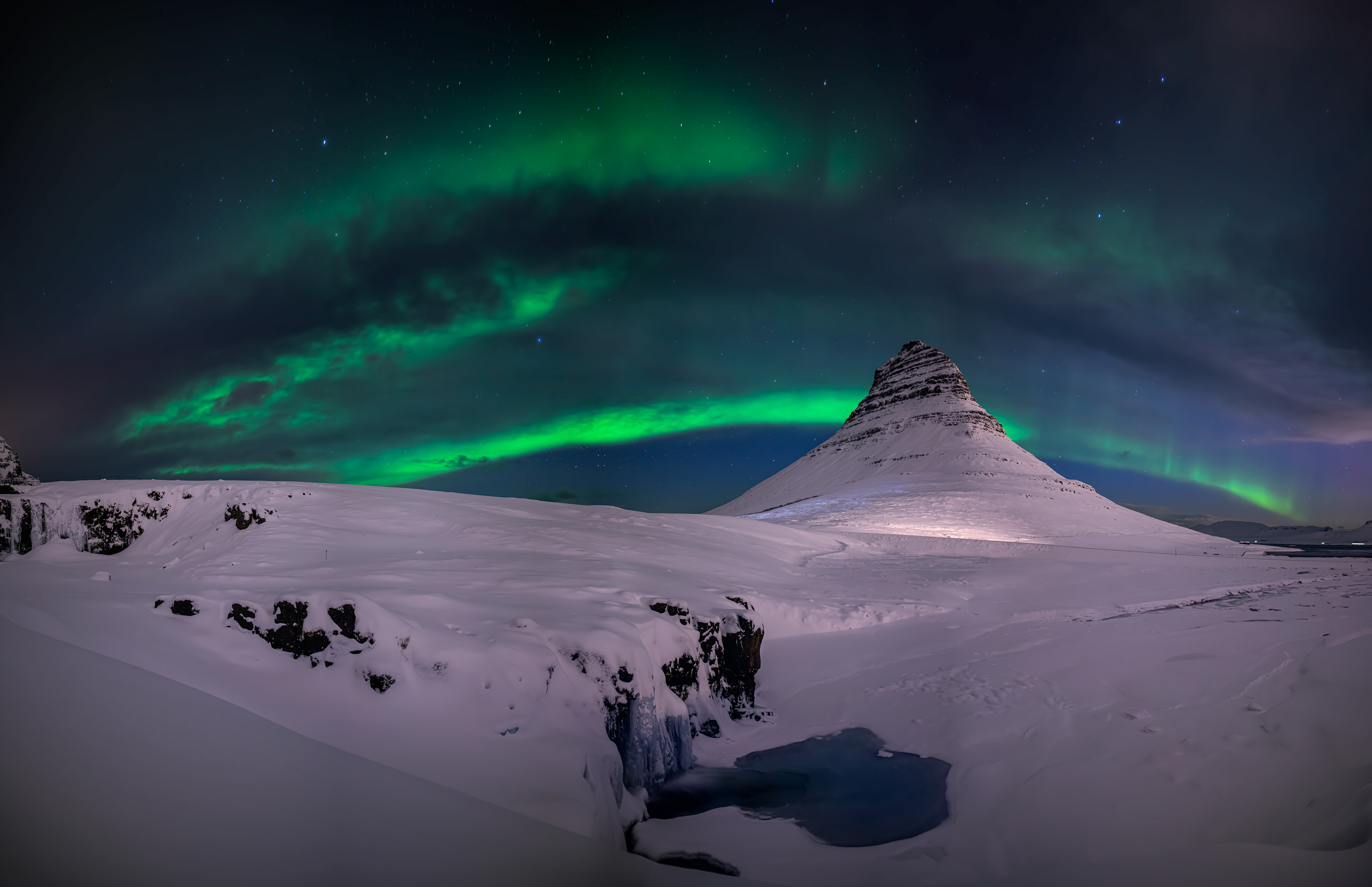草帽山巅的翠绿幻想