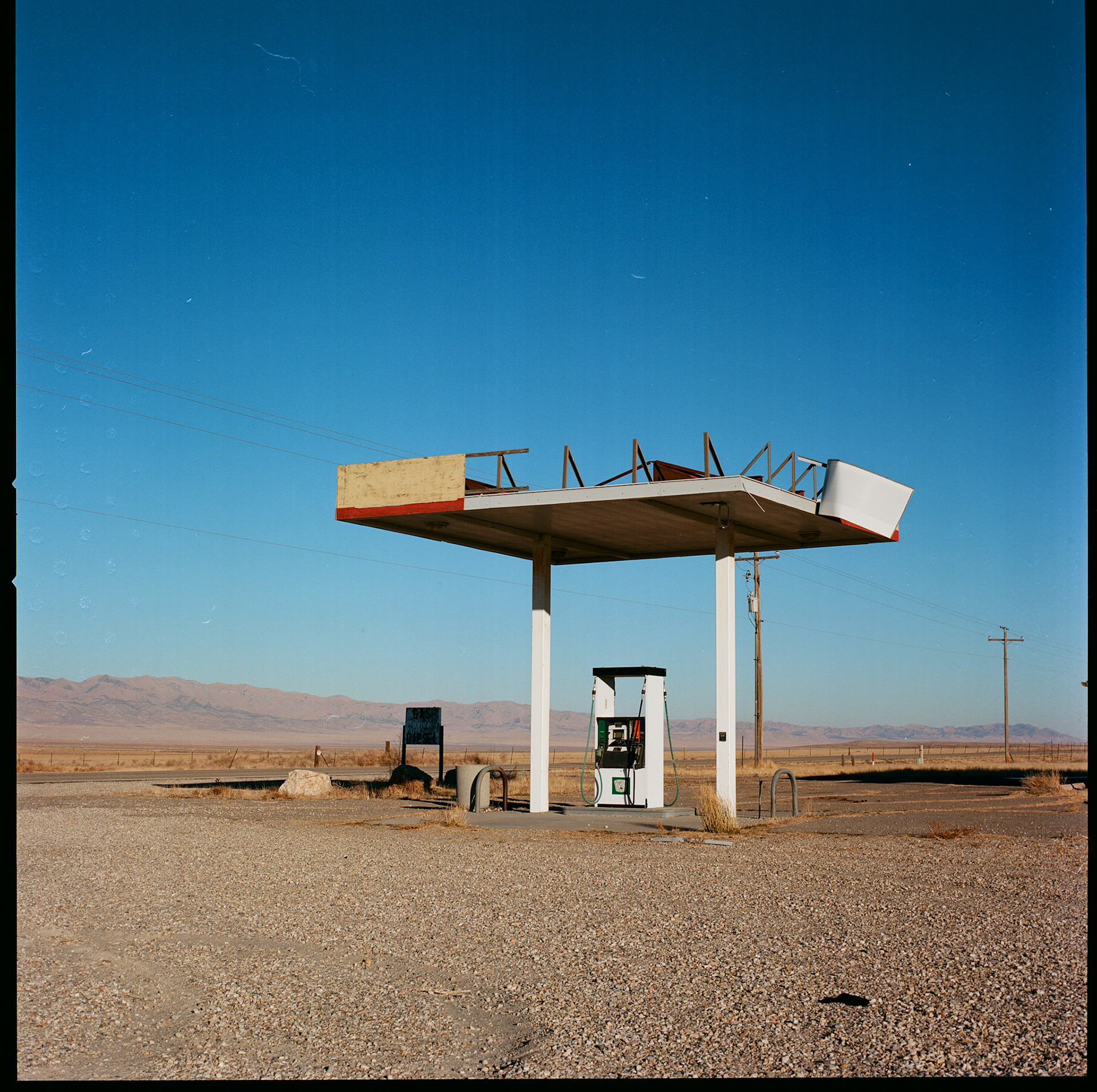 70/365 Skull Valley Gas Station