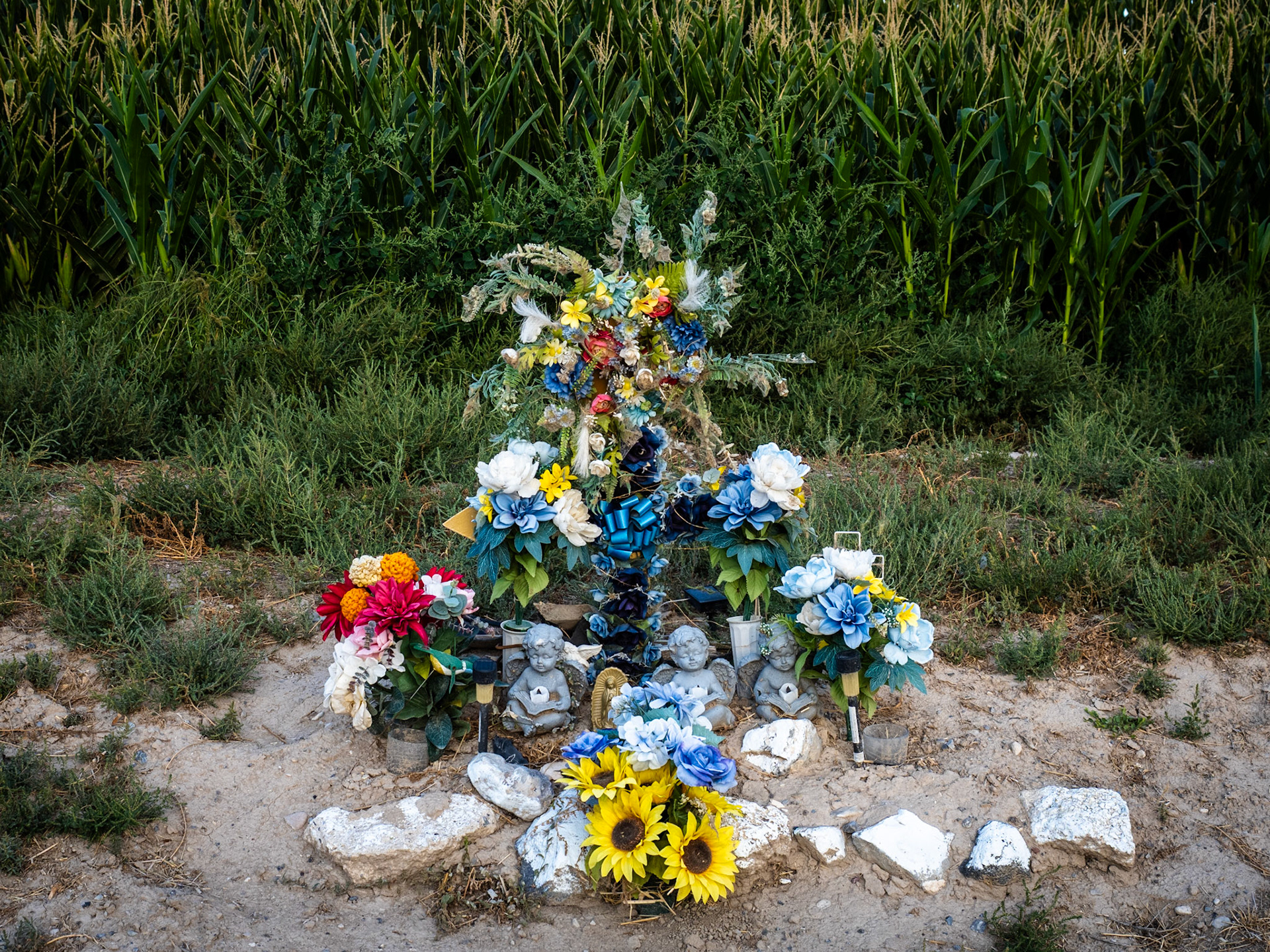 As mentioned before, I find roadside memorials worth the effort to stop and see. Some are rather simple other very elaborate. This one is somewhere in the middle.