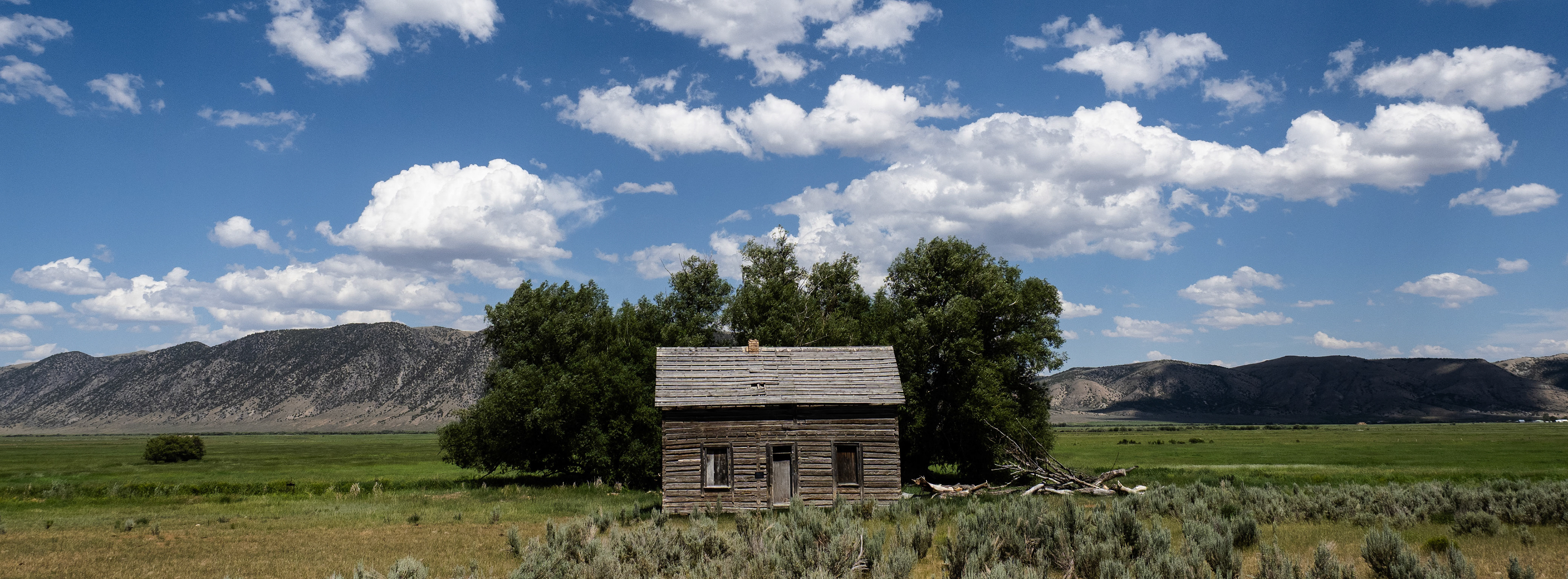This cabin is in the Randolf and Woodruff Utah area. I've passed by it many times in the past. Today I stopped and captured this image.