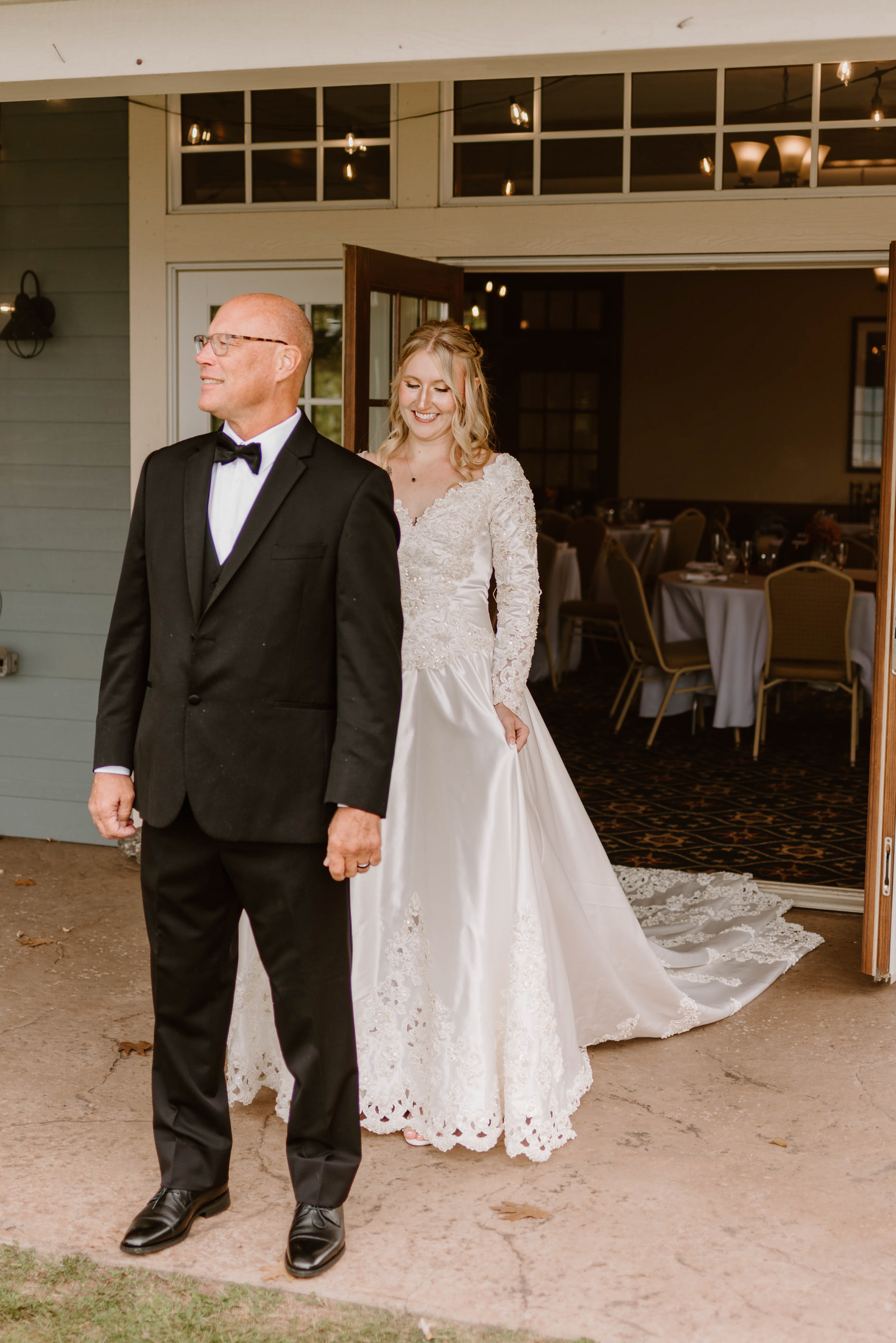 Gorgeous Wedding Photos Madeline Island Inn Madeline Island, WI Libby Aos Photography