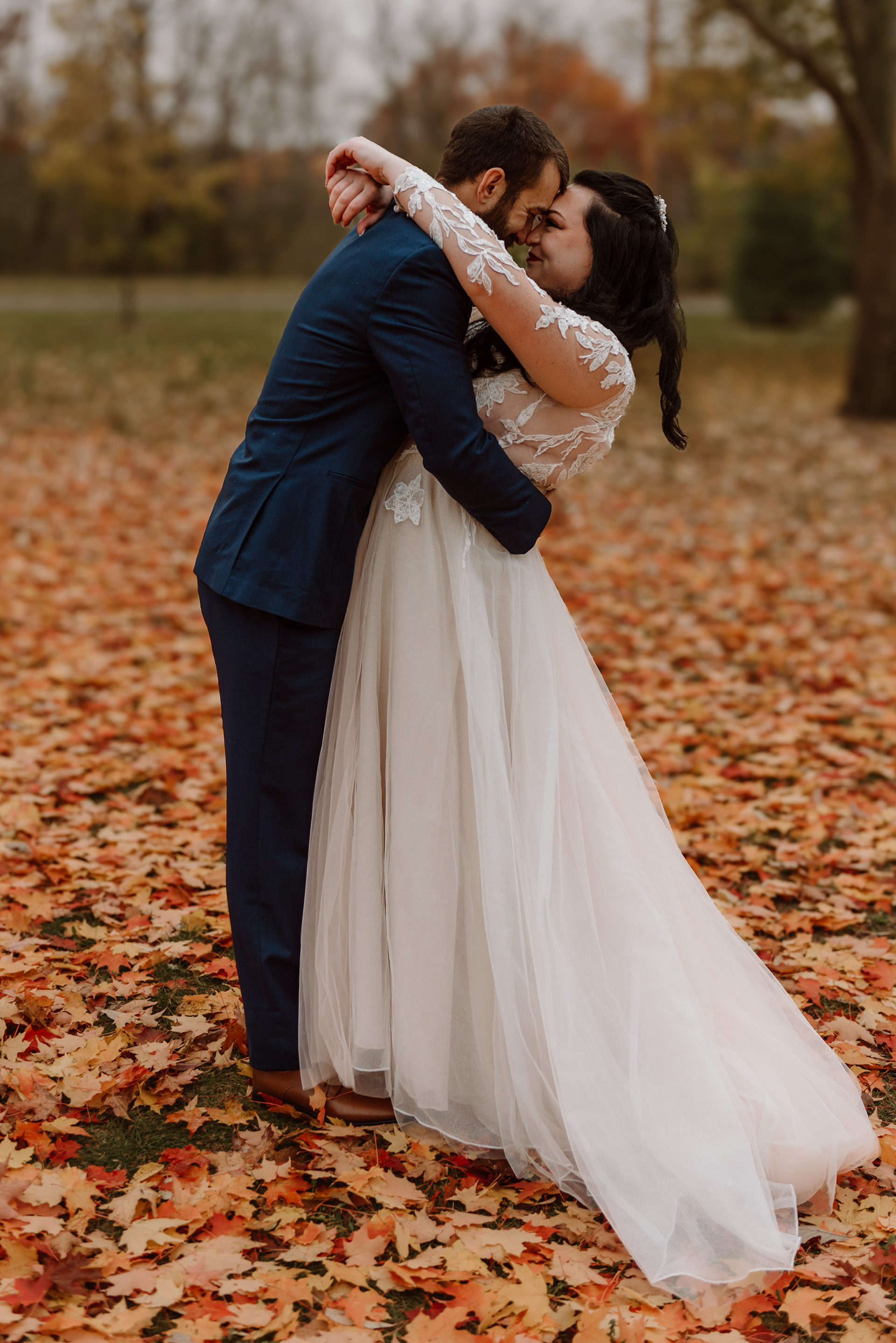 Gorgeous Fall Wedding Wisconsin Libby Aos Photography