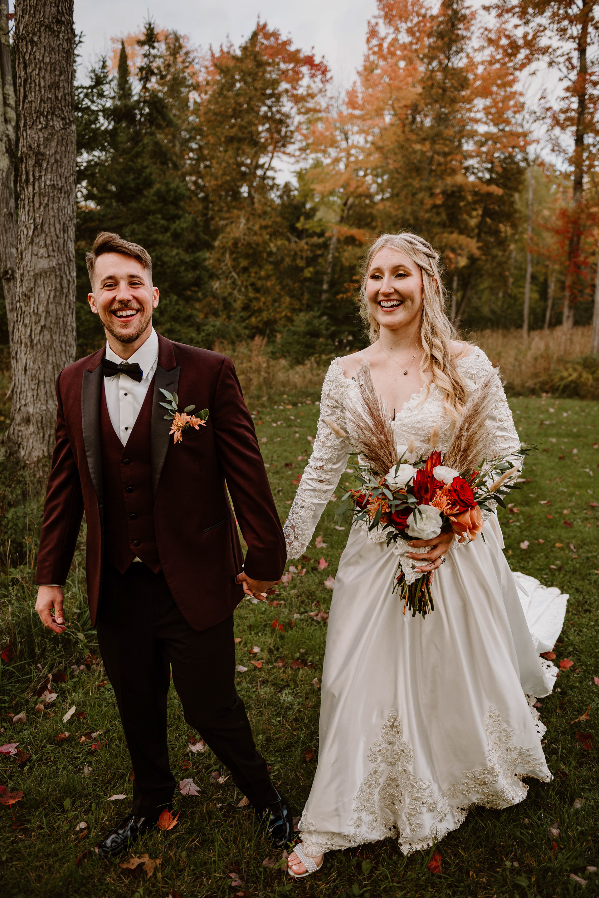 Gorgeous Wedding Photos Madeline Island Inn Madeline Island, WI Libby Aos Photography