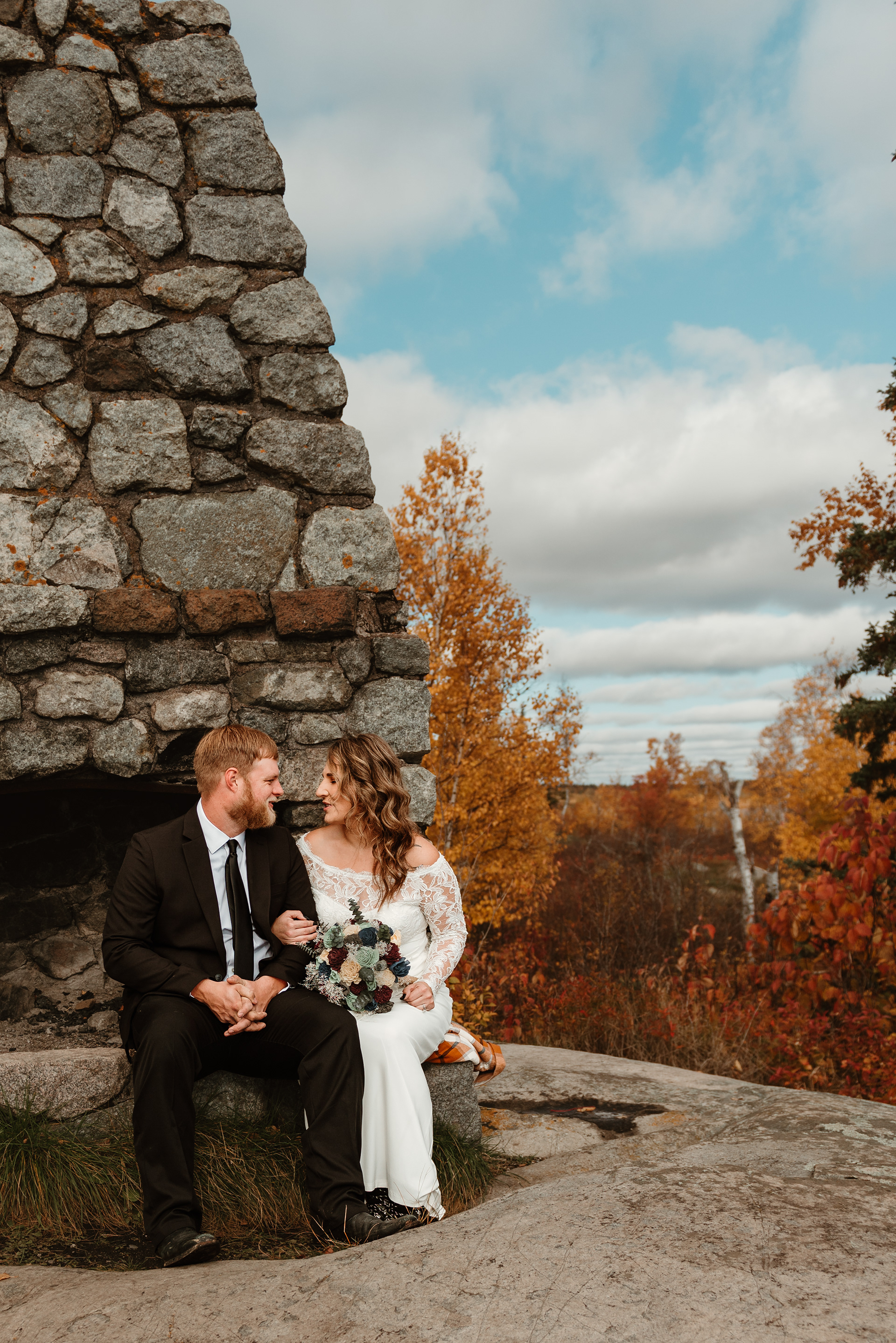 Split Rock Lighthouse elopement in autumn.