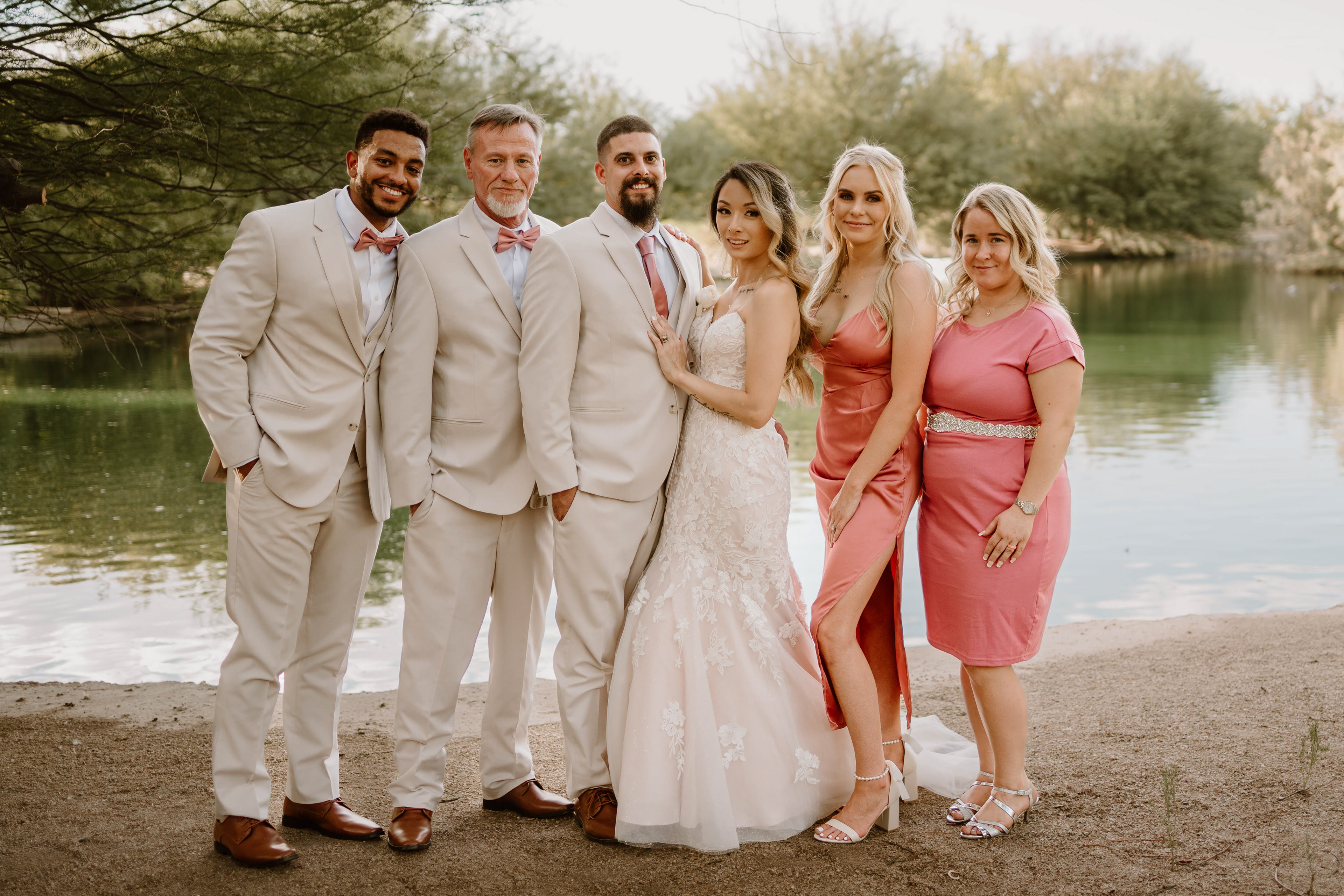 Gorgeous boathouse wedding at Windmill Winery