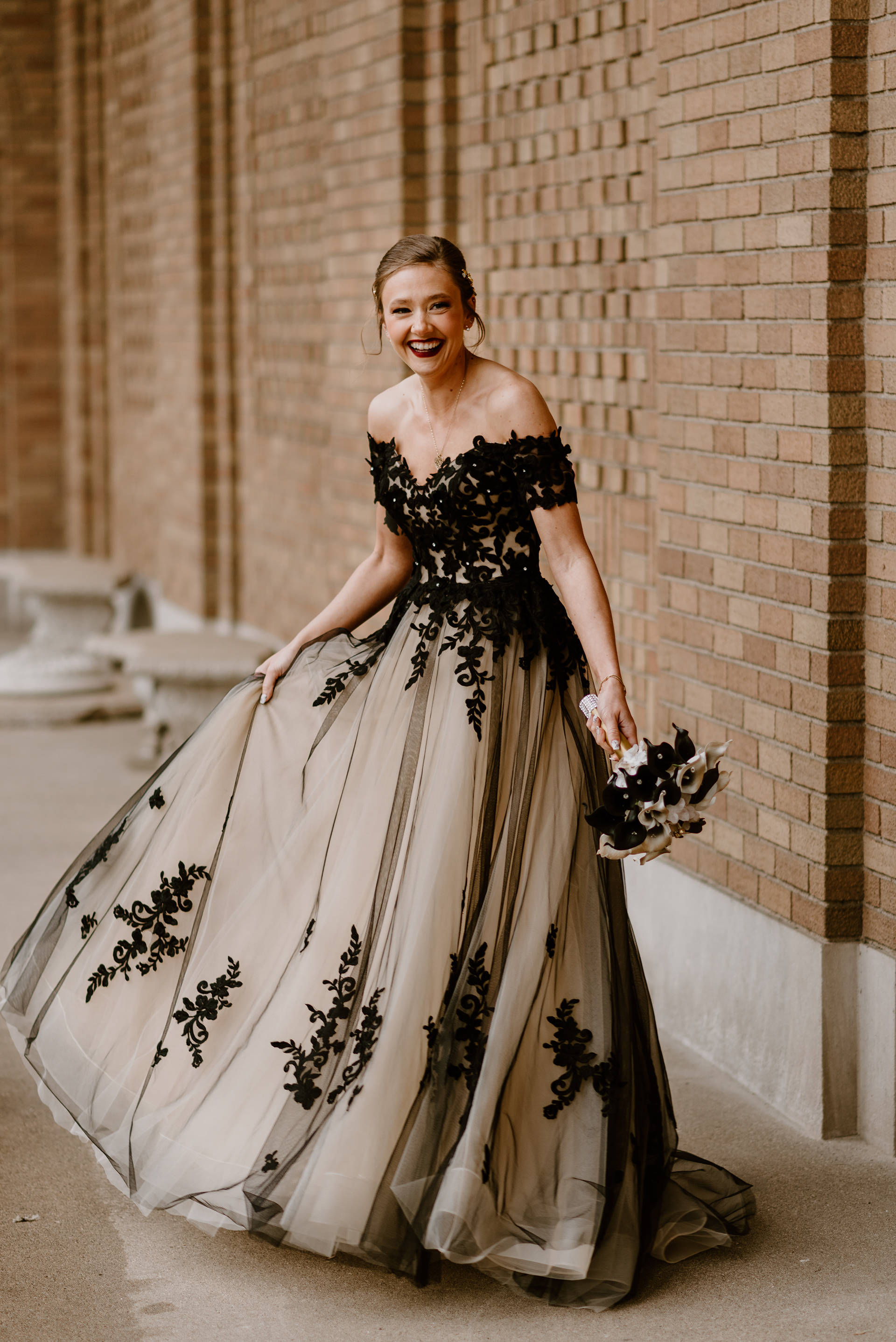 Gorgeous Wedding Photos Minneapolis Women's Club Libby Aos Photography