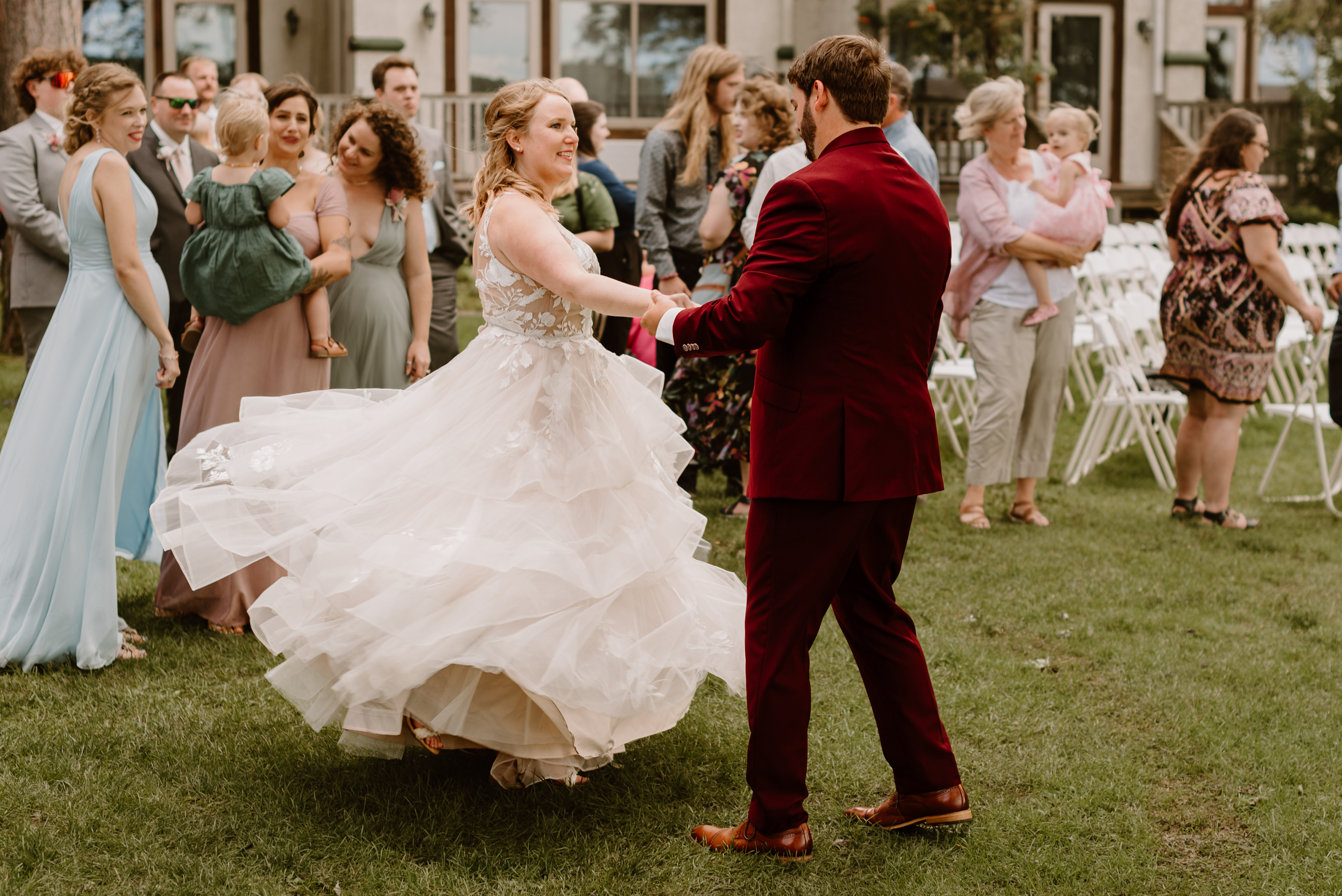 Gorgeous Summer Wedding Minnesota Libby Aos Photography