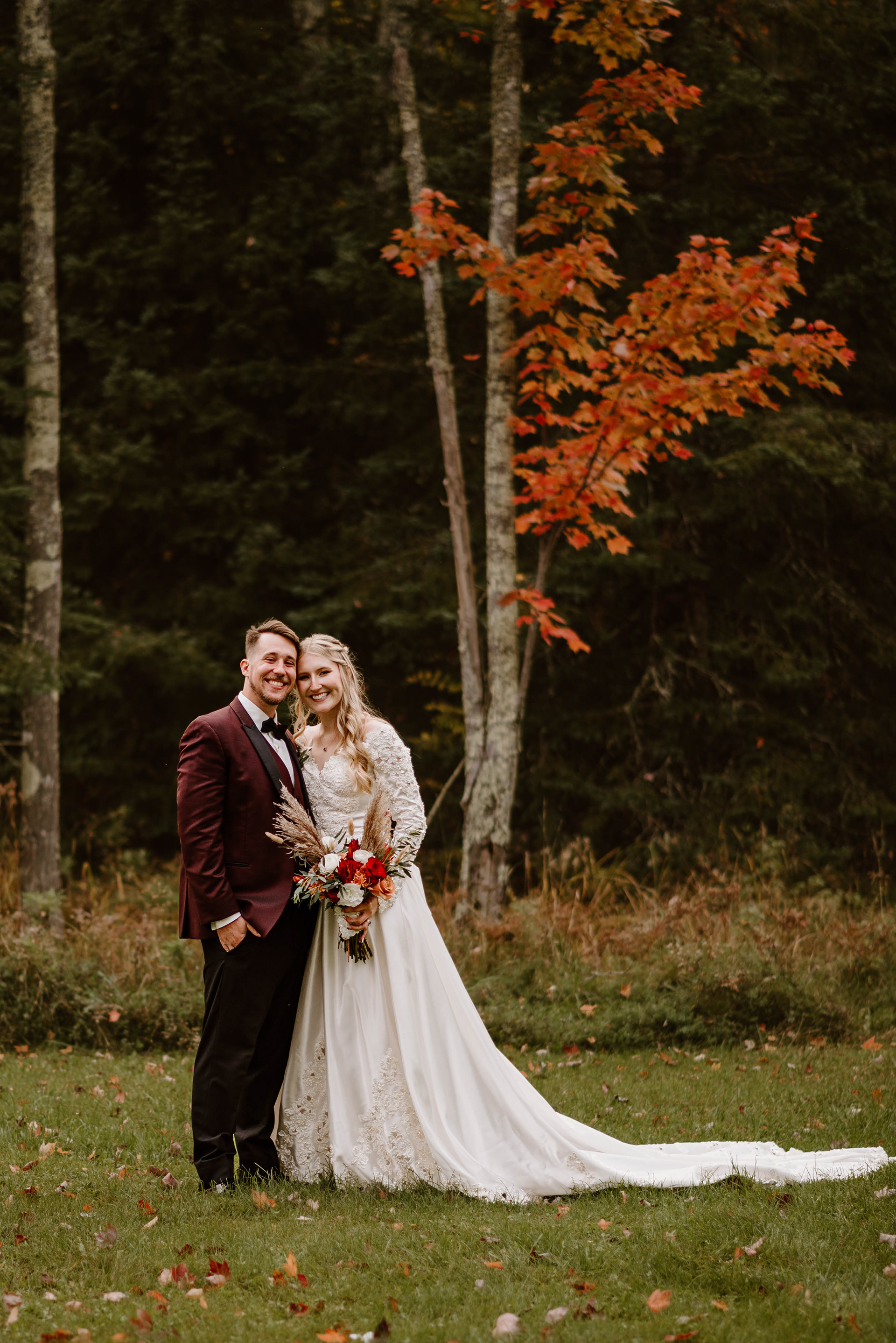 Beautiful Wedding Photos Madeline Island WI Libby Aos Photography