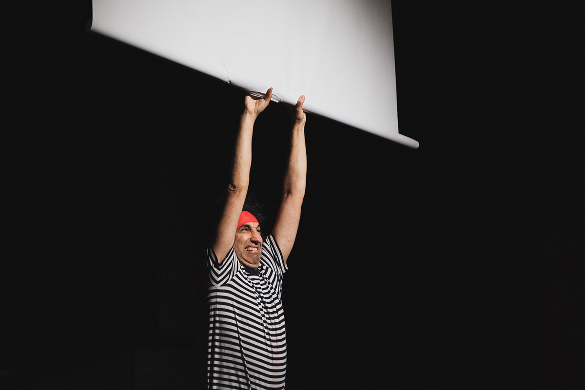 „Kiedy będę duży” – spektakl BA-KU teatr; reż. Hacen Sahraoui