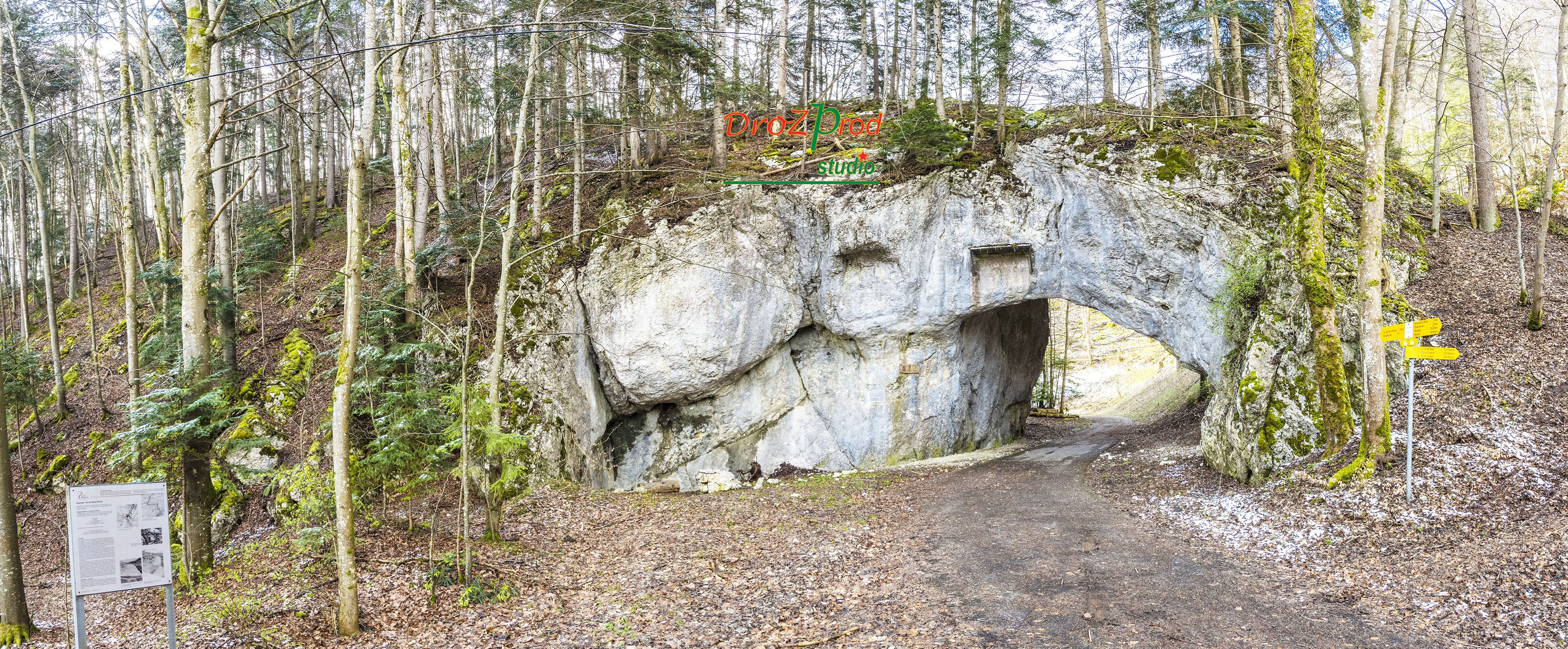 Panorama Pierre-Pertuis