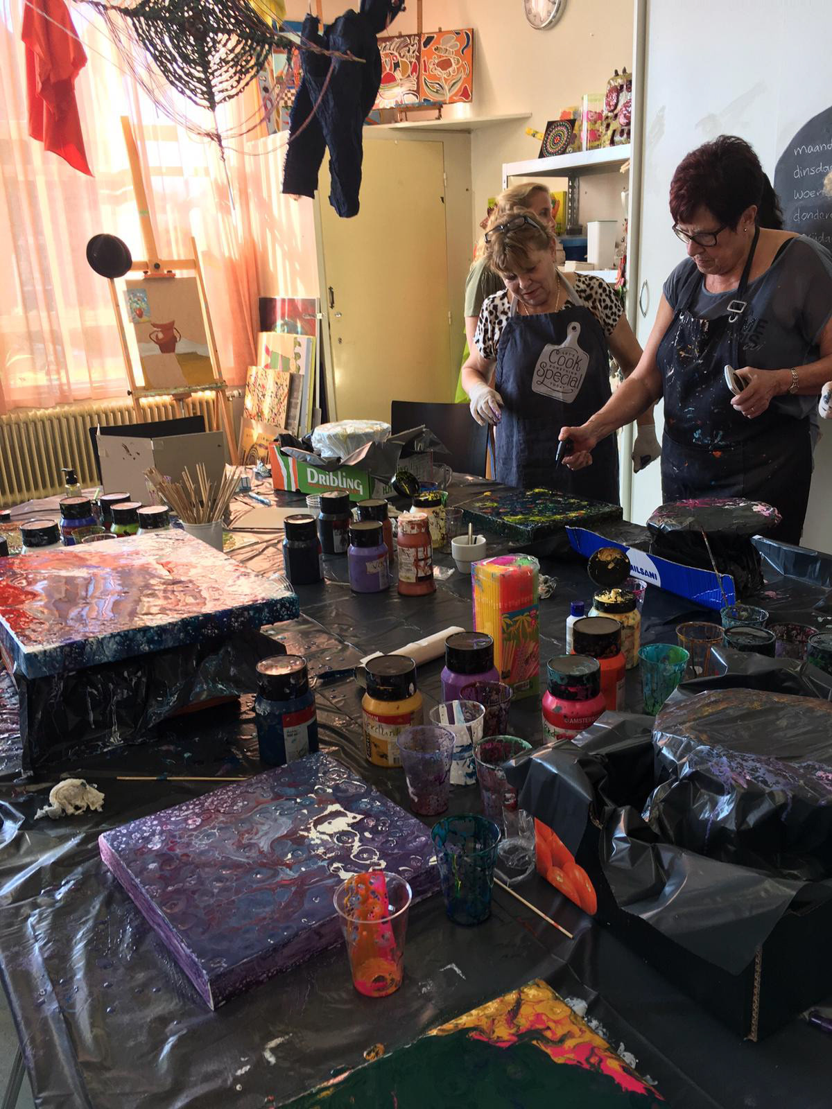 Workshop: fluid painting