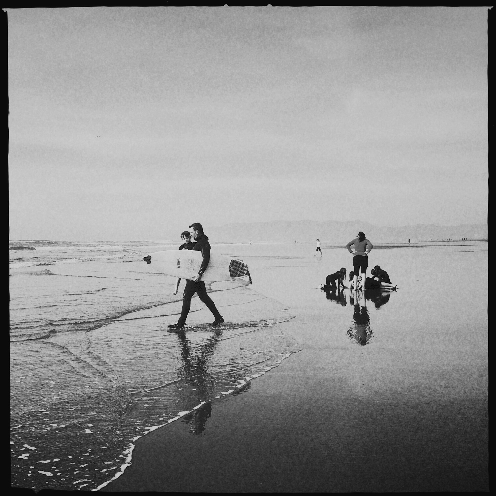 Surfers No.71