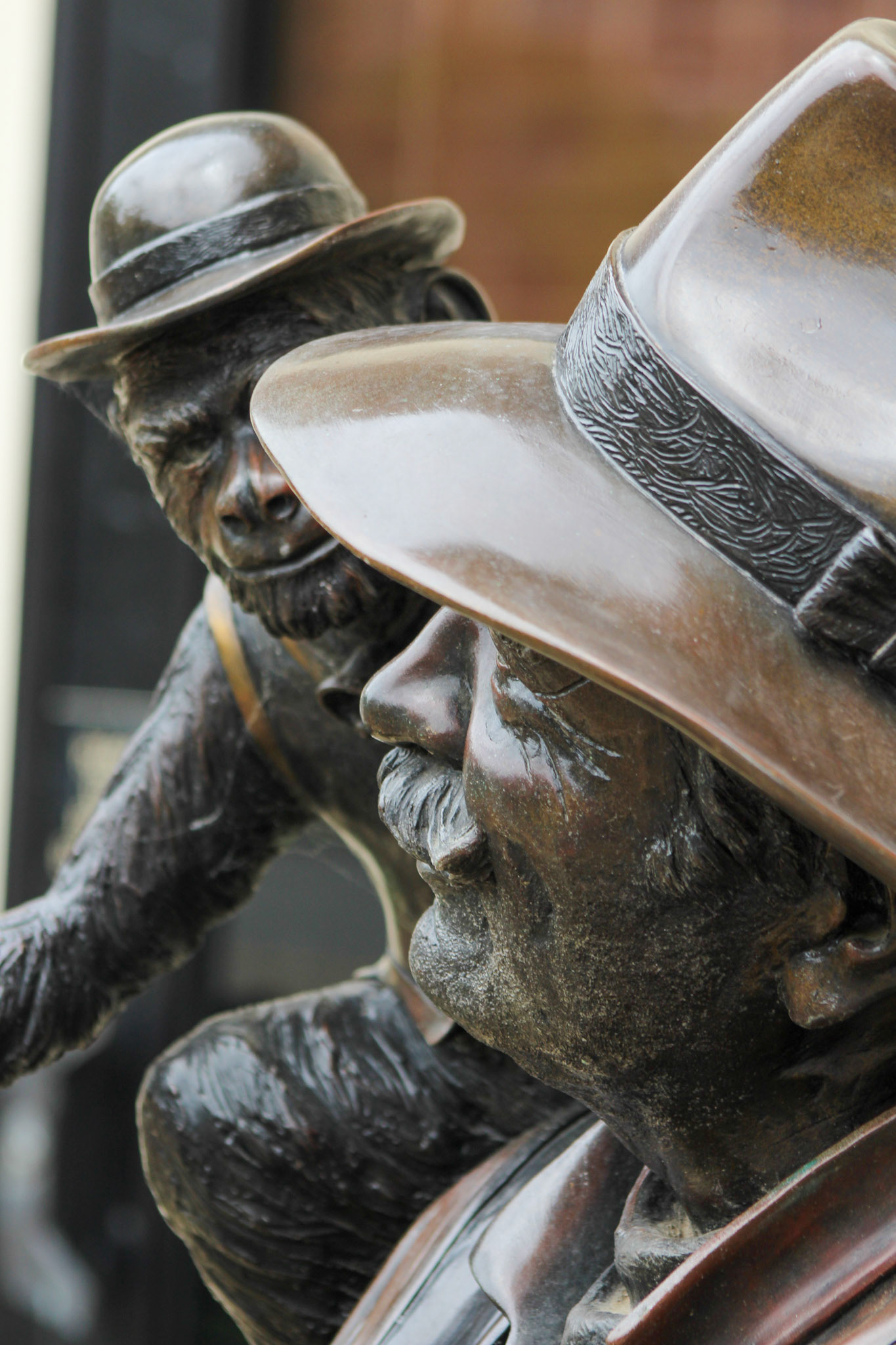 Statue, Country Club Plaza