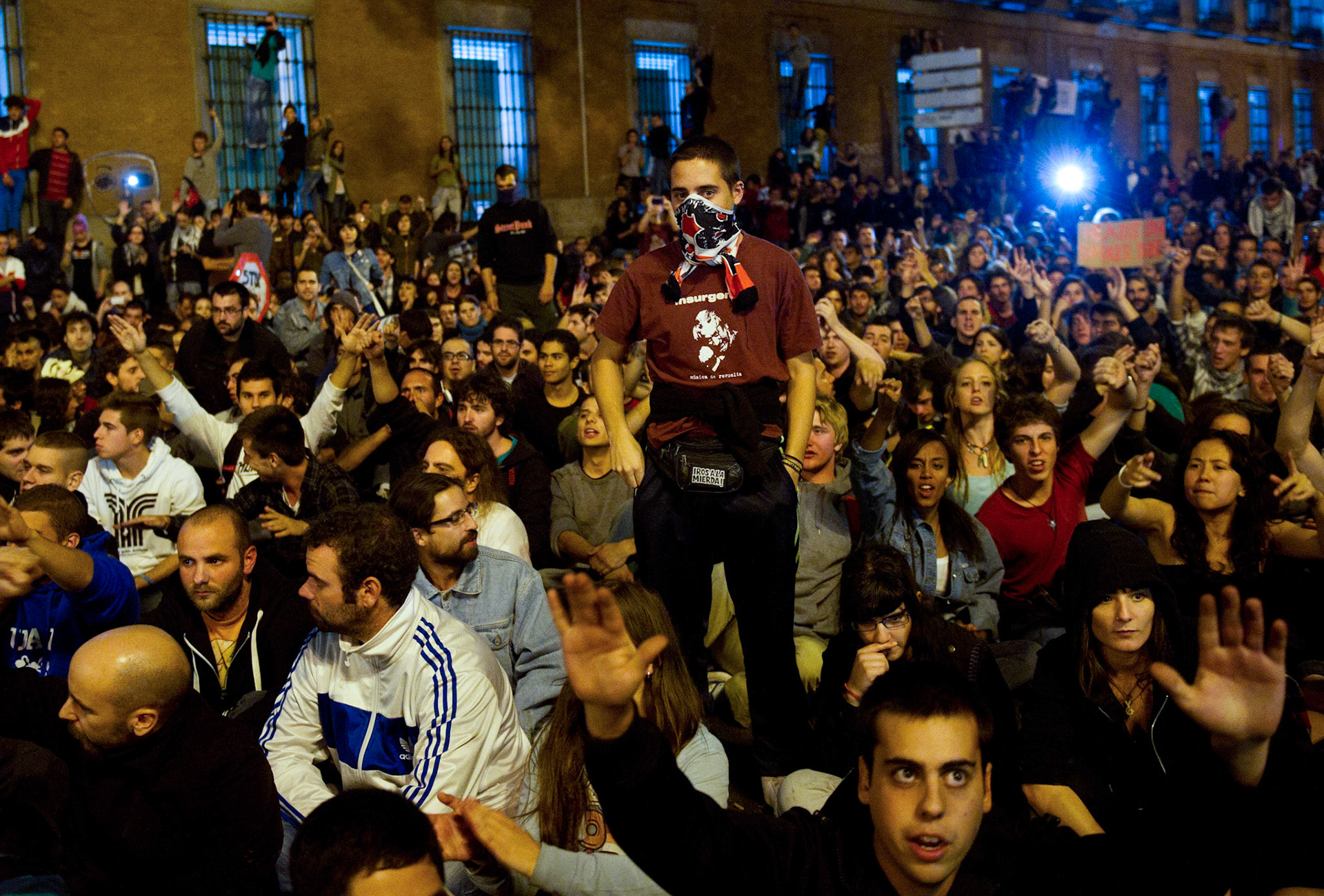 RODEA EL CONGRESO