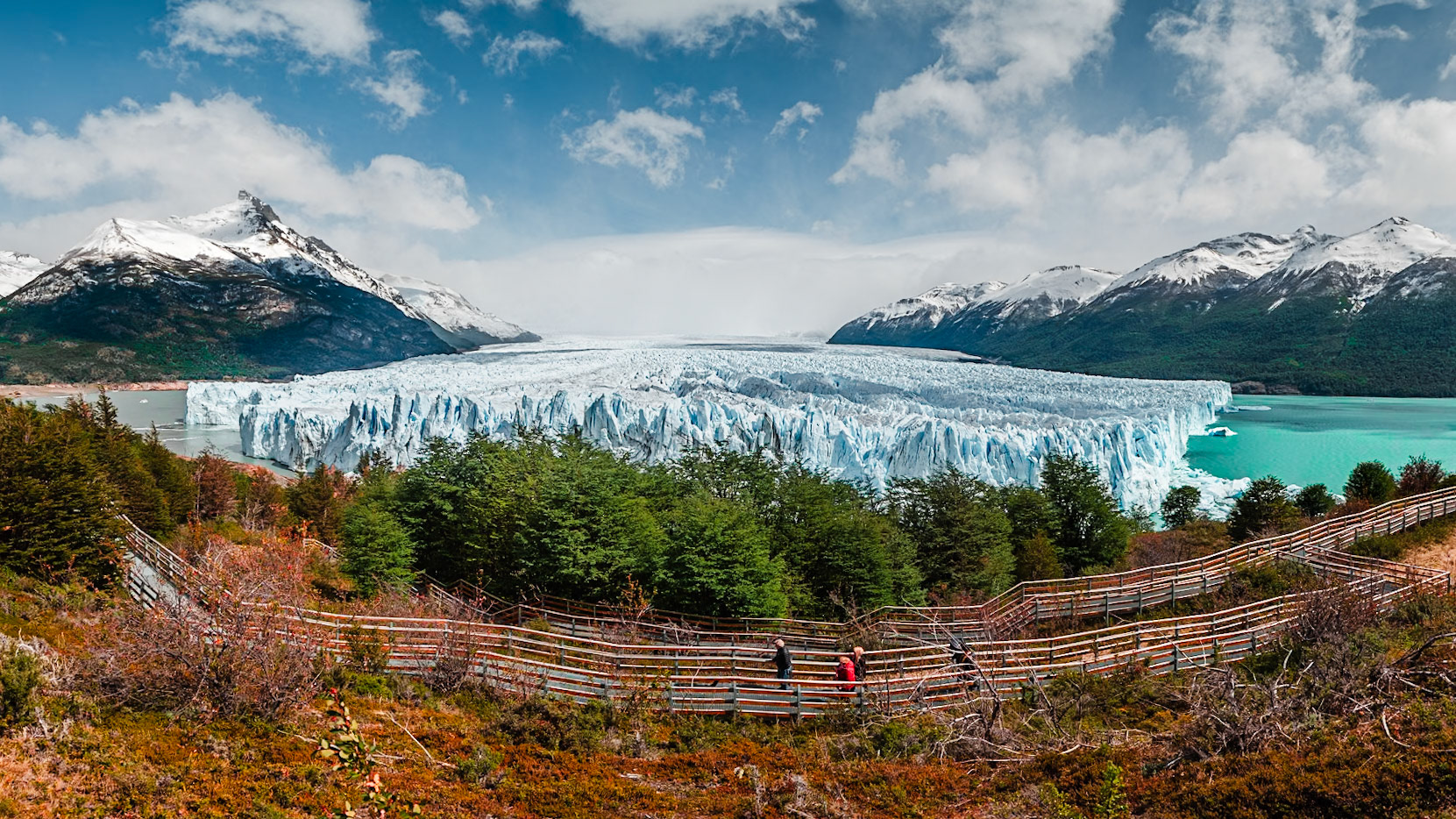 Vista panorámica del Parque Nacional Perito Moreno. Santa Cruz, Argentina.