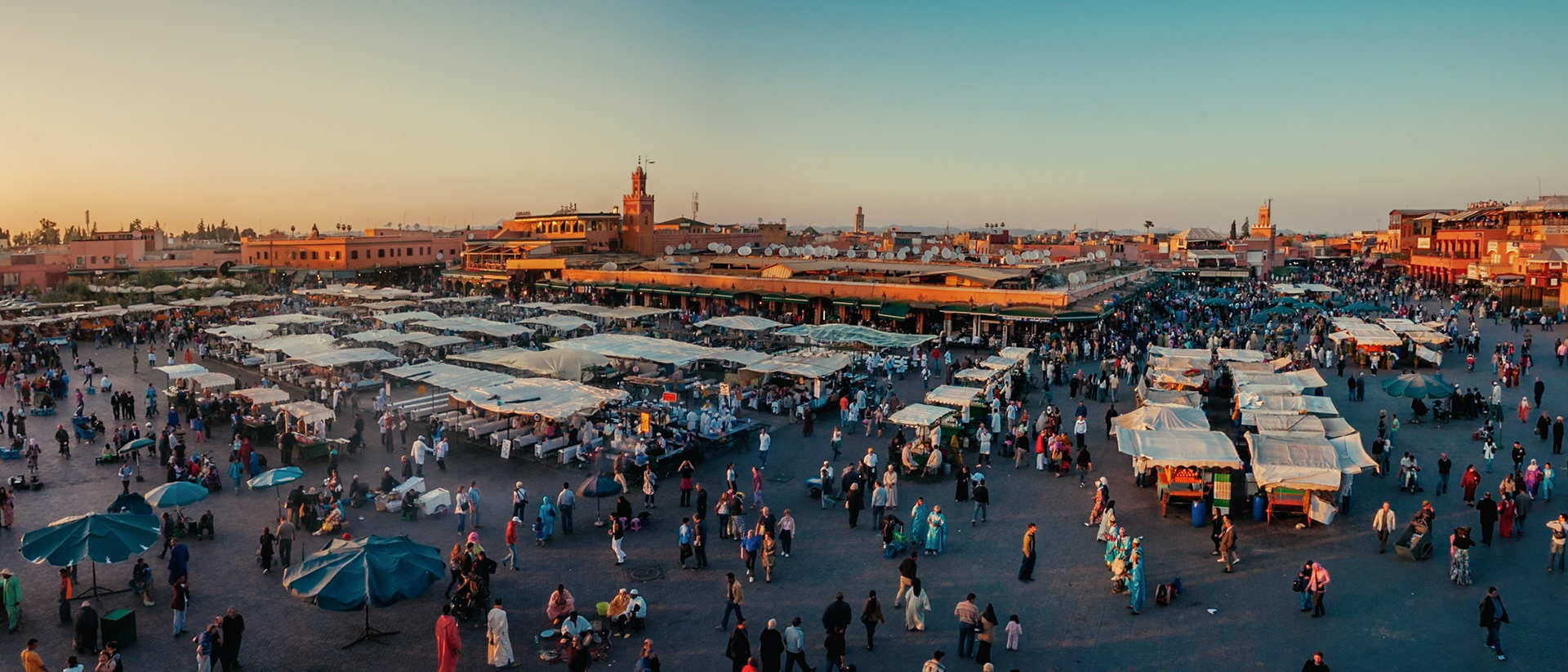 Panorámica de la Plaza Jemma el-Fna. Marrakech, Marruecos.