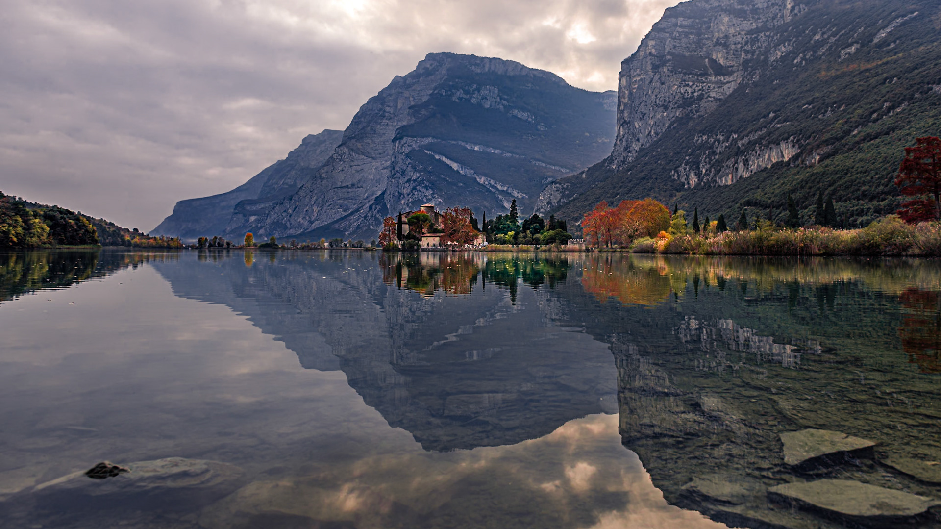 Lago di Toblino is a lake in Trentino, Italy.