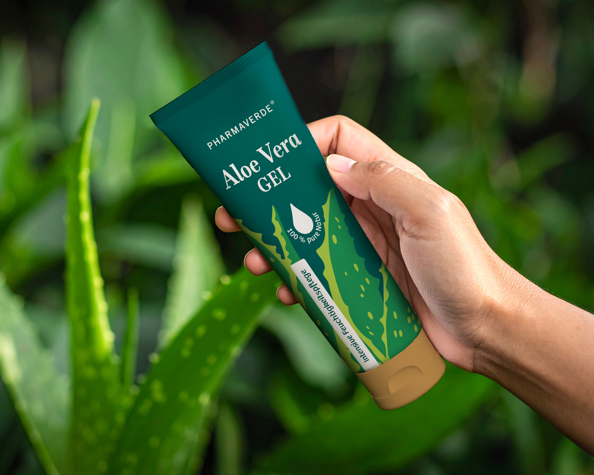 Mockup der Standtube, Konzept-Design Botanical Power für das Aloe Vera Gel, Botanical Power and Lifestyle, von Stefanie Twellmann, illustratives Packaging Design