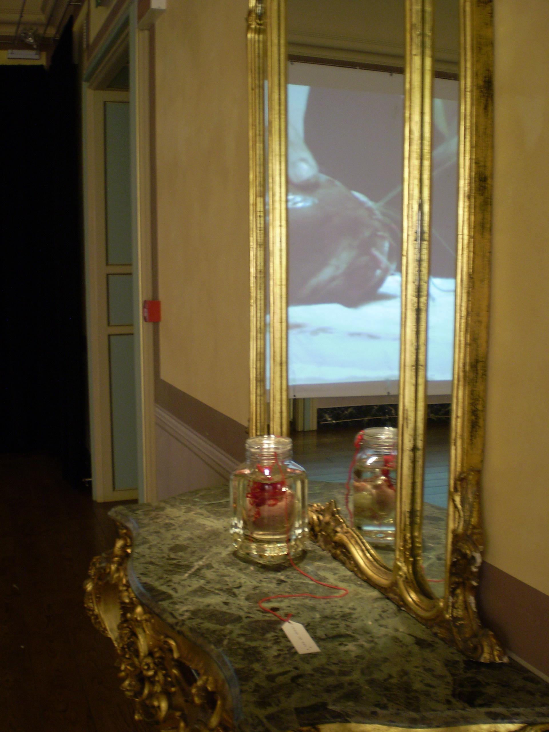Little m(H)ouse | allestimento della mostra @amore - Villa Alliata, Palermo