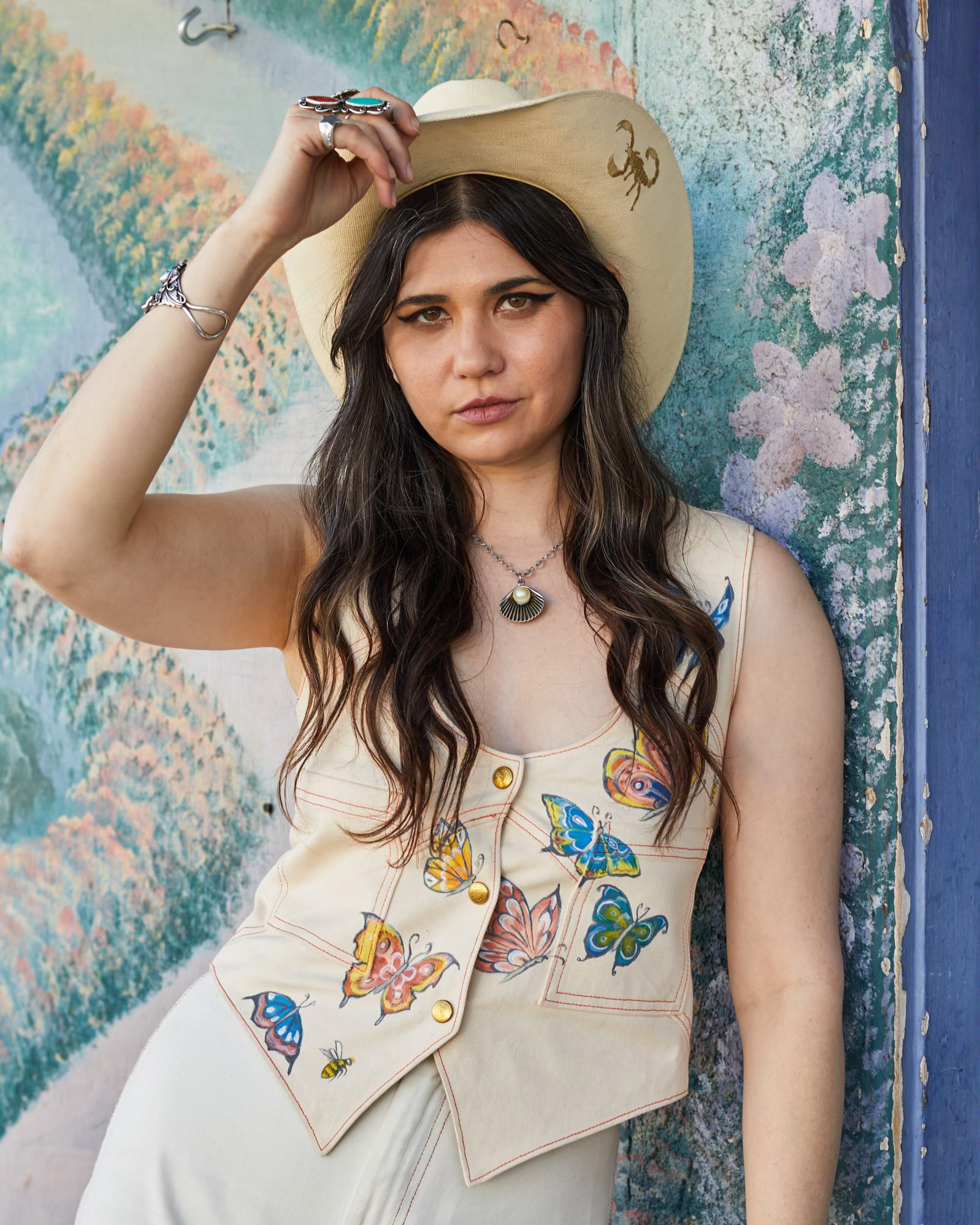 Pearl Charles in a stage look designed by Philip Seastrom, 2023. Photo by @philipseastrom