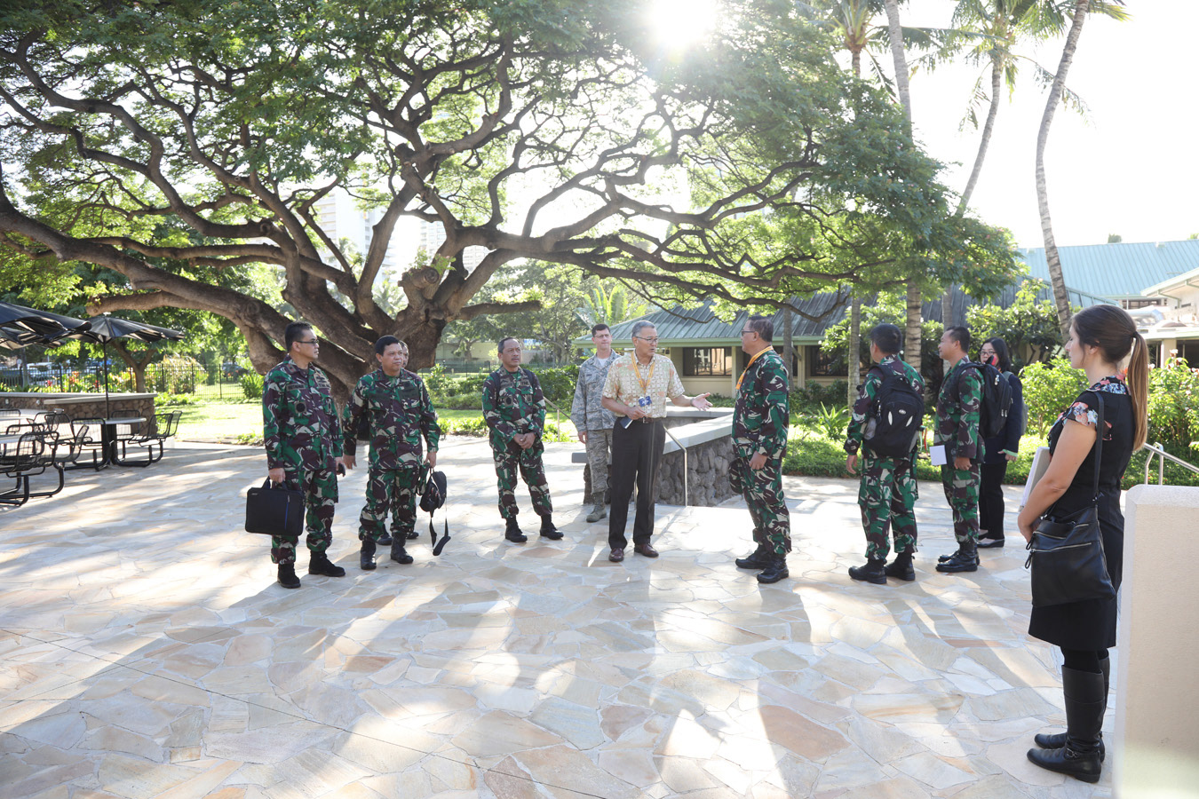 Leaders of the Asia Pacific Center for Security Studies give a tour of the campus.