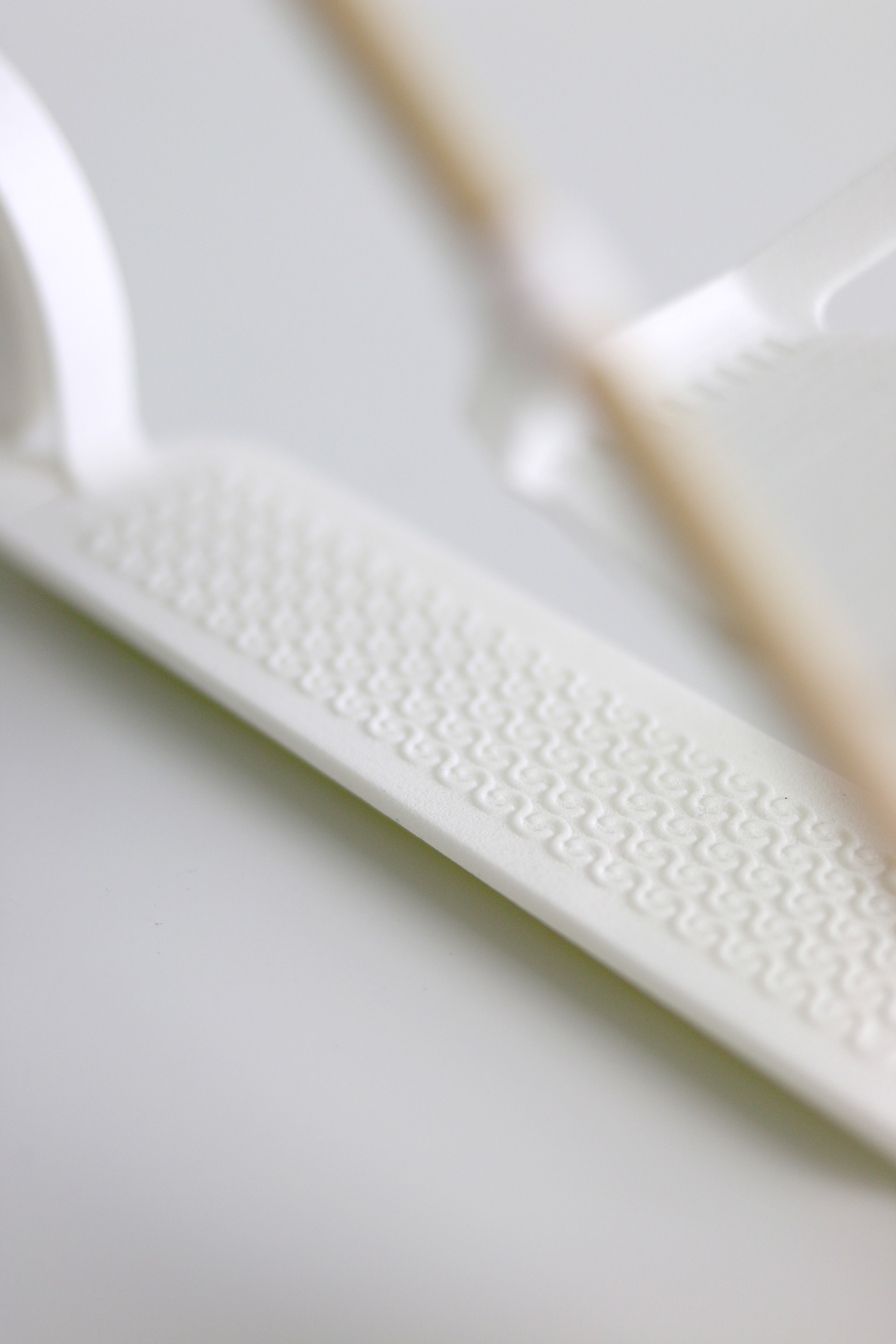 S lines - inspired by the traditional Spark