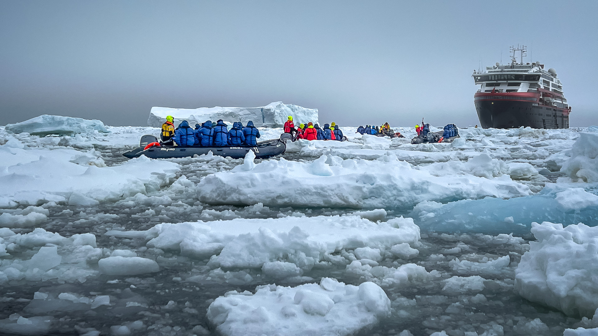 Cruising in Weddell Sea