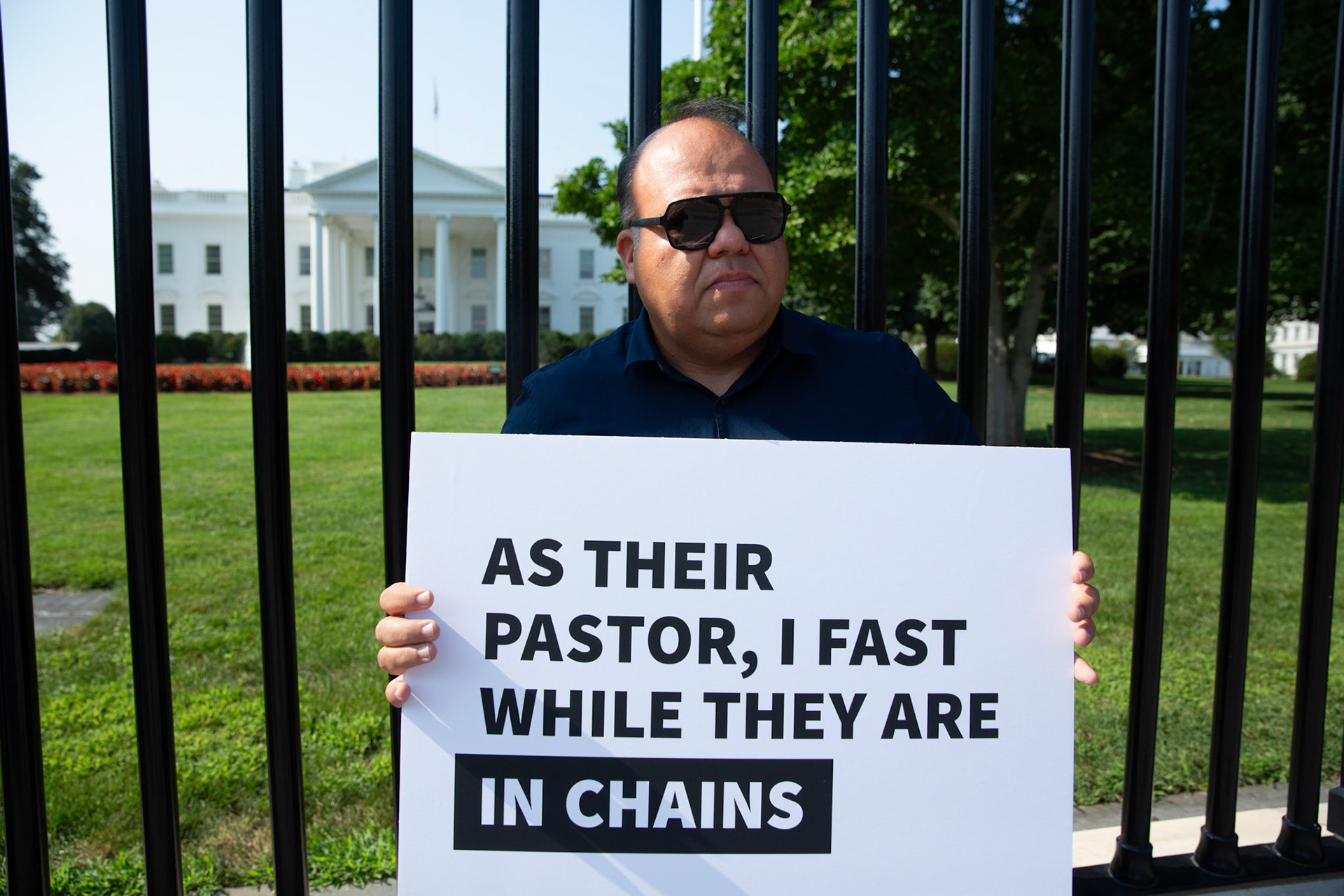 Washington, D.C. - Pastor Ara Torosian stands in front of the White House on July 22, 2025 asking for the release of Iranian asylum seekers held by ICE.