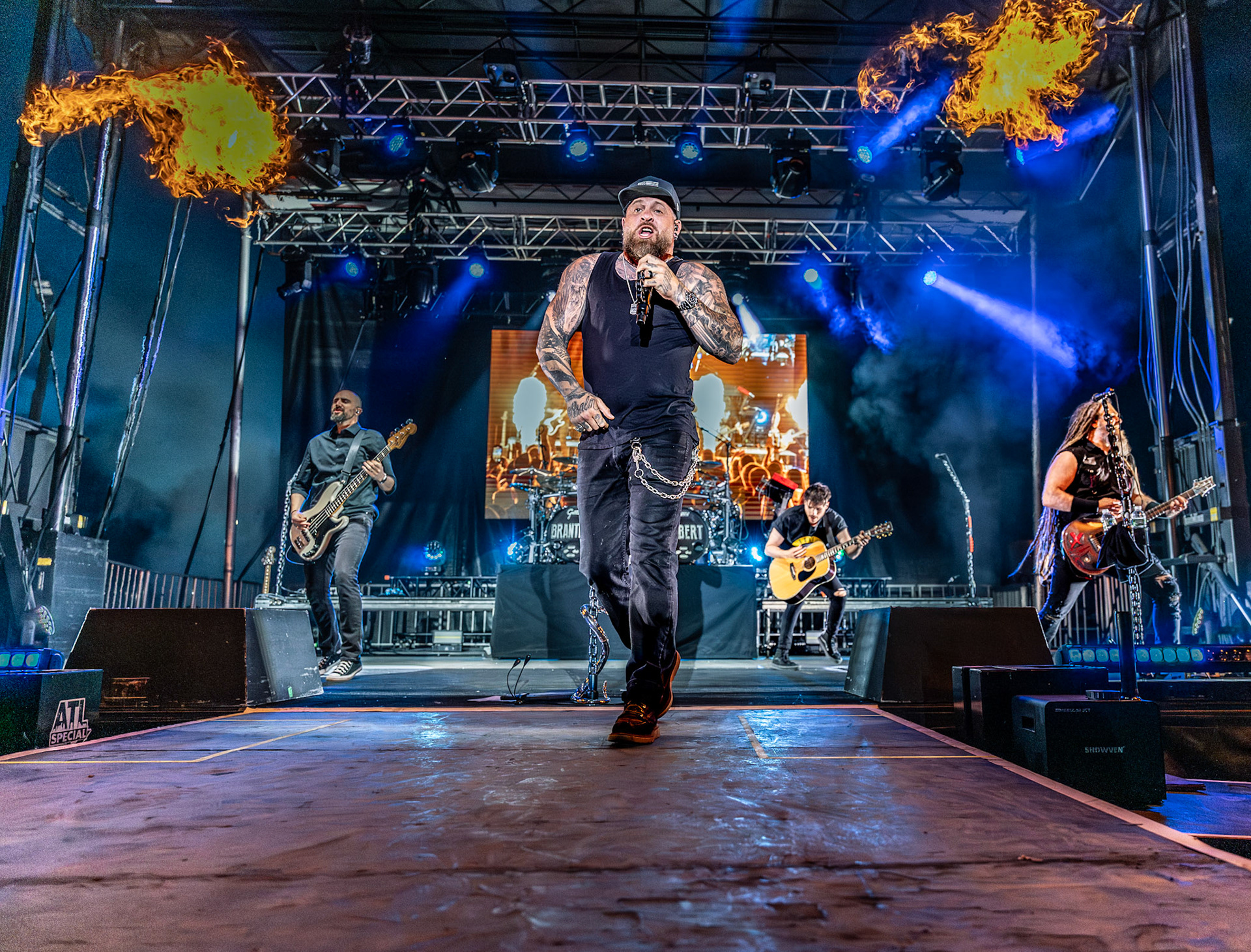 Brantley Gilbert - 2024