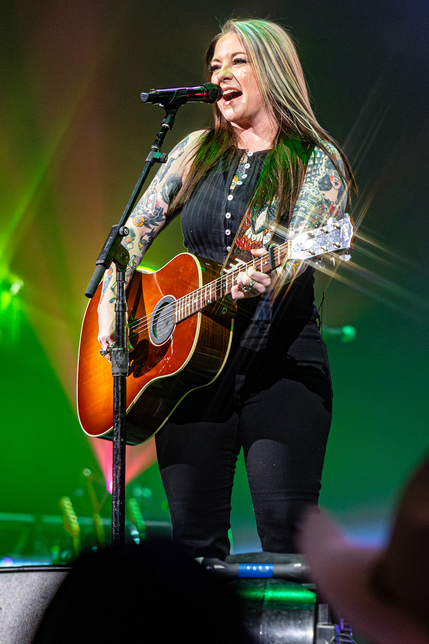 Ashley McBryde - 2025