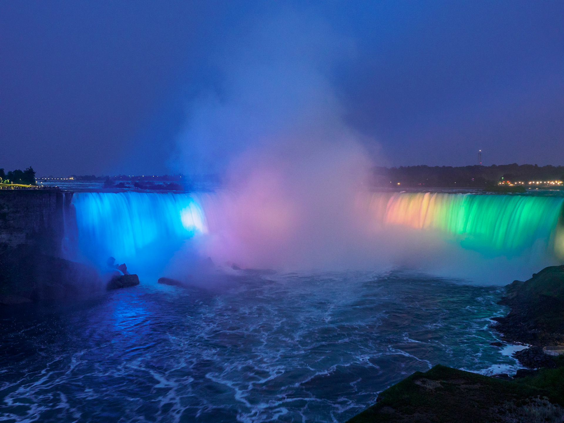 Until finally, a rainbow of lights on Horseshoe Falls