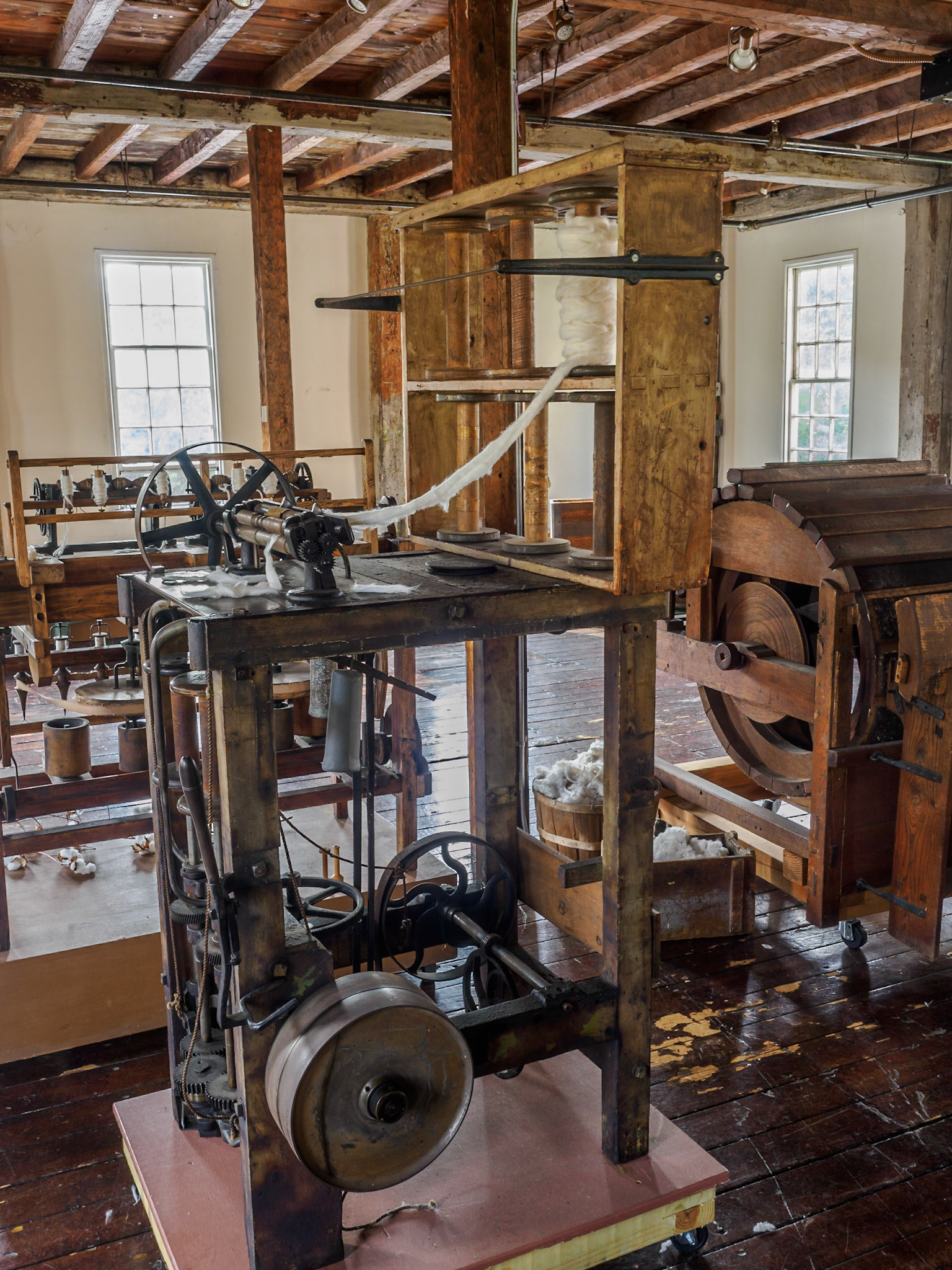 Yarn-spinning equipment