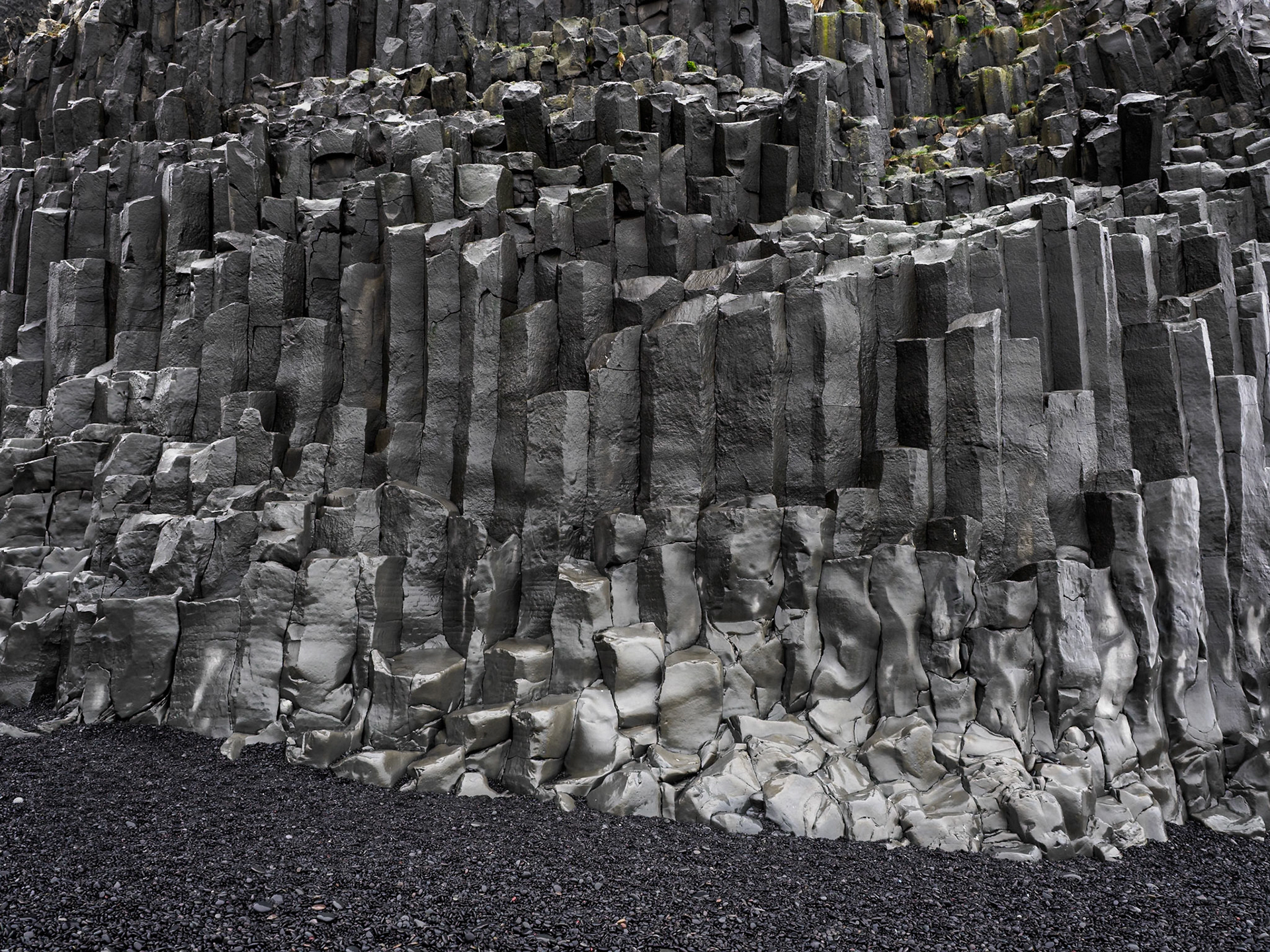 Basalt columns on Reynisfjara Beach