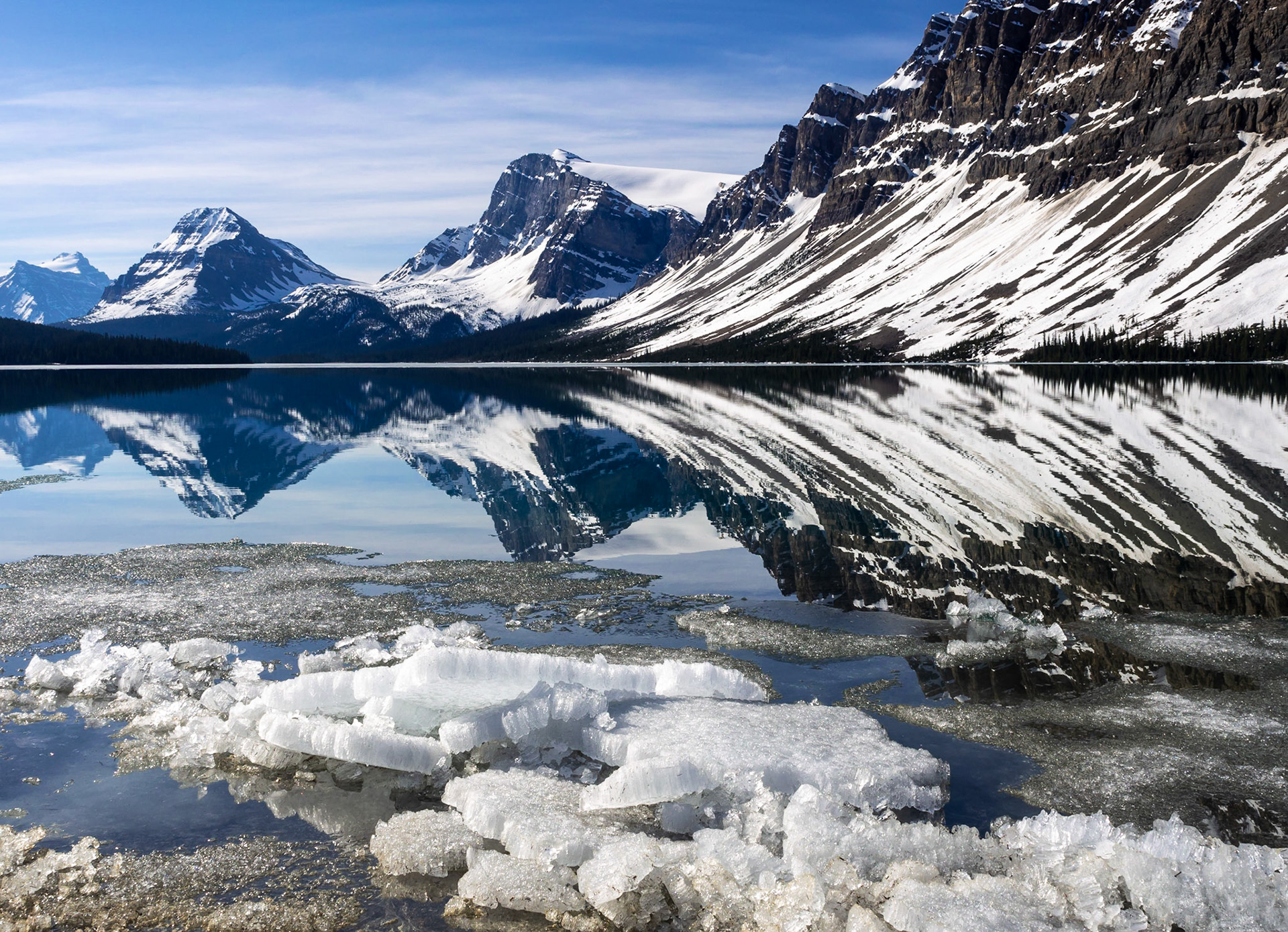 Bow Lake from Num-Ti-Jah Lodge
