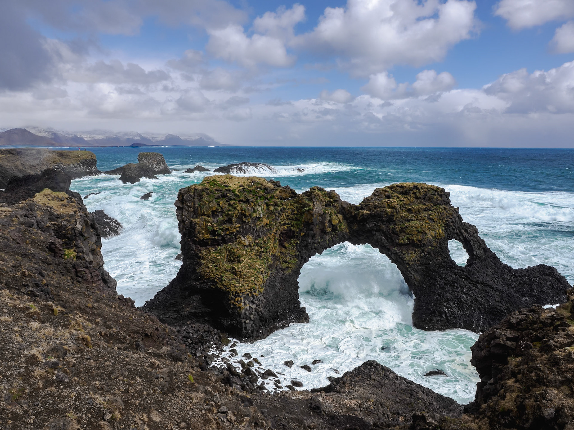 Sea arch in Arnastapi