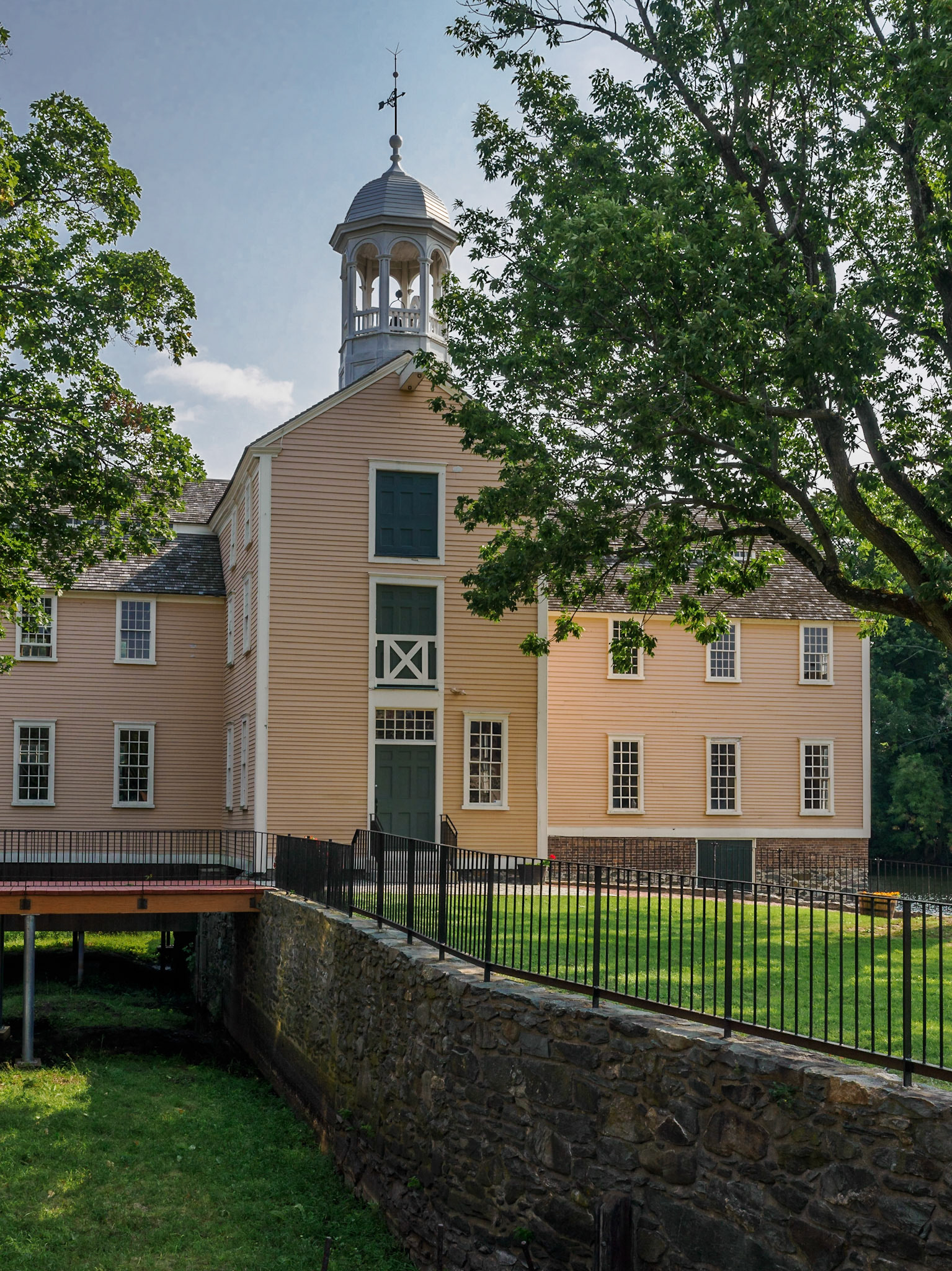 Old Slater Mill-the first water-powered mill in the U.S.