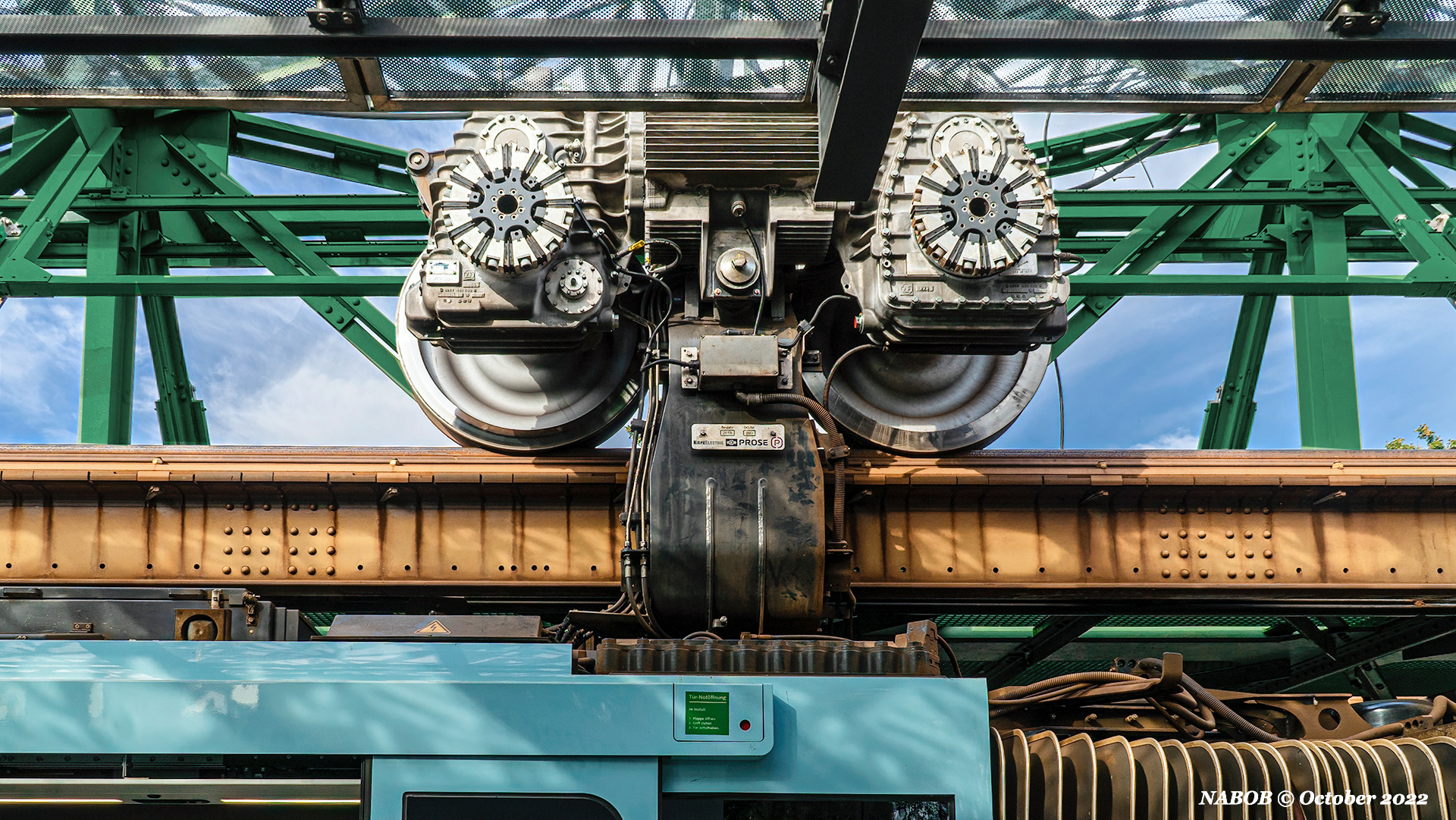 Overhead Traction Mechanism