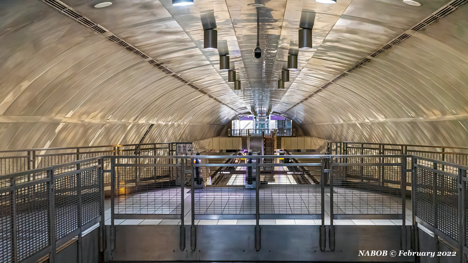 Rio Piedras Station mezzanine balcony, Tren Urbano