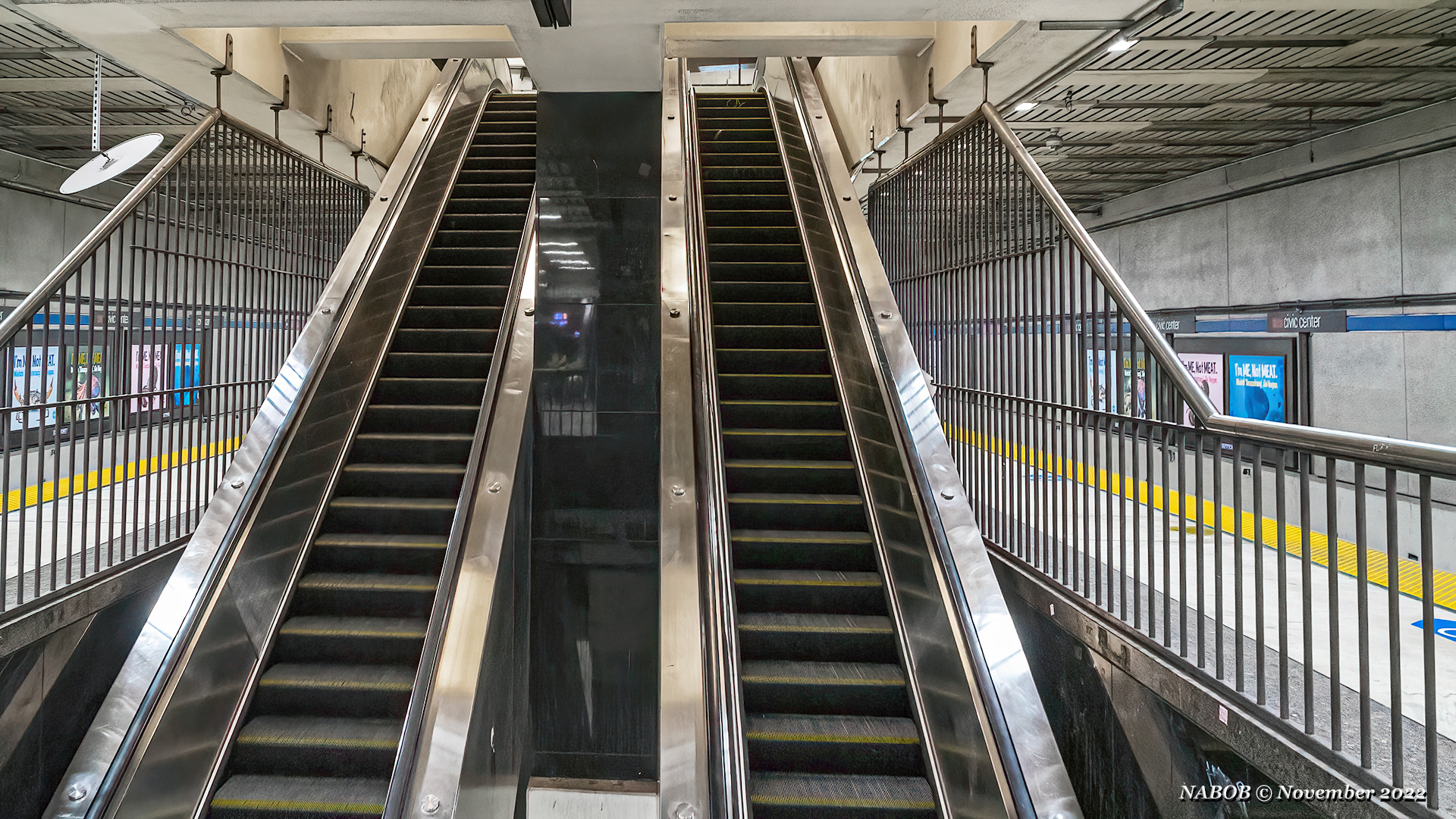 Civic Center - UN Plaza MUNI Metro Station