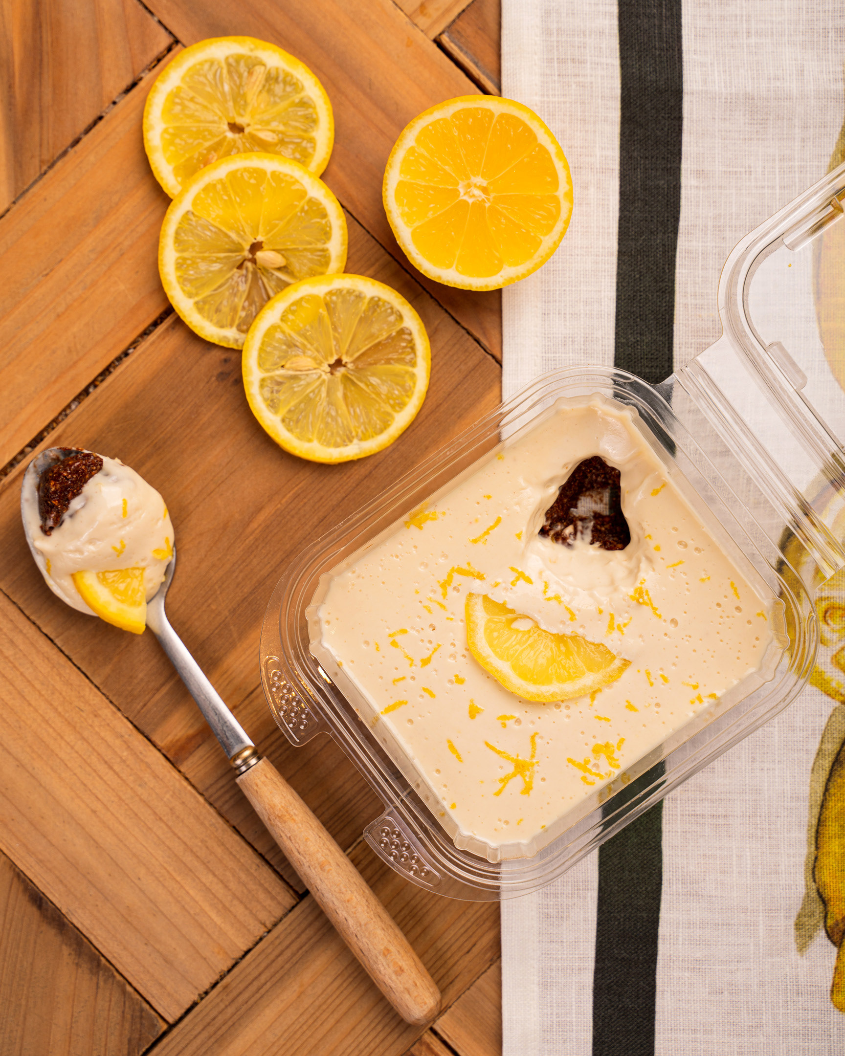 WHOLESOME KITCHEN, SDQ