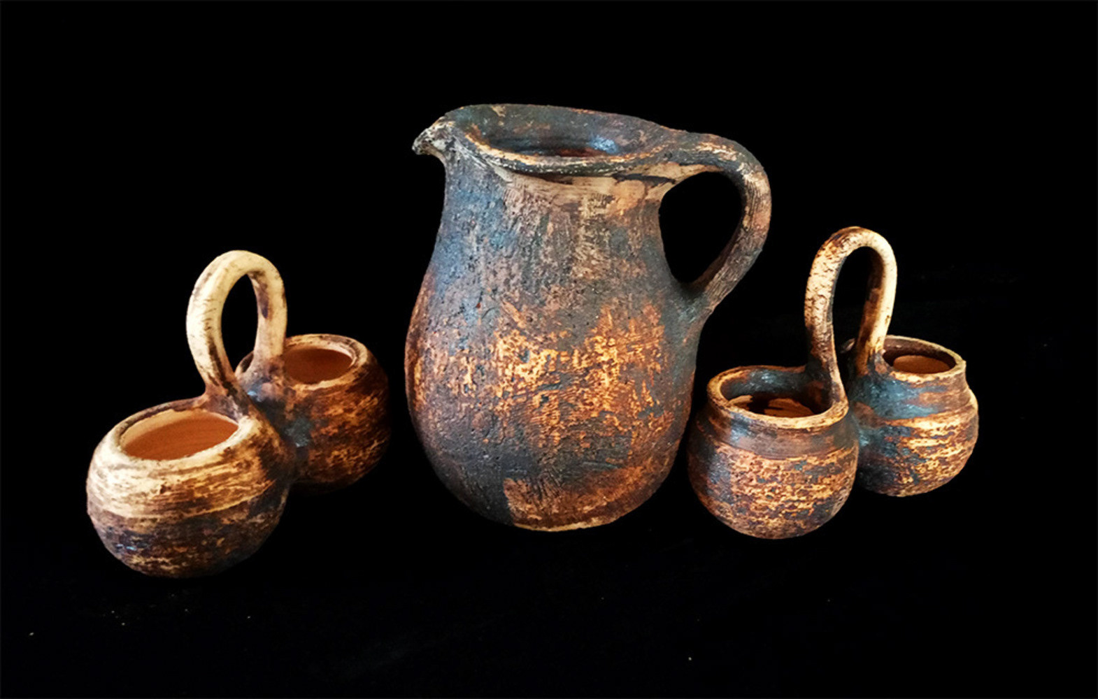 Ayşe Melike Bircan, "Handled Pots", 25x15 cm, Elle Şekillendirme, 2025