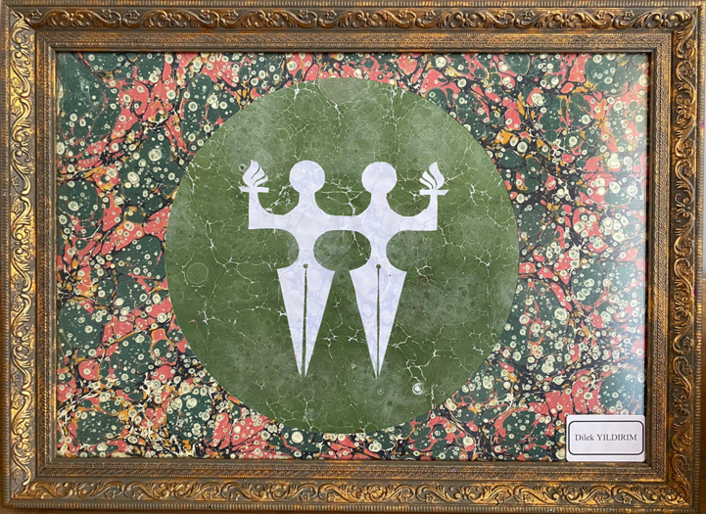 Dilek Yıldırım, " KOÜ Logo Akkase Ebrusu 35x50 cm", Battal Ebru ve Akkase Ebru Tekniği, 2019