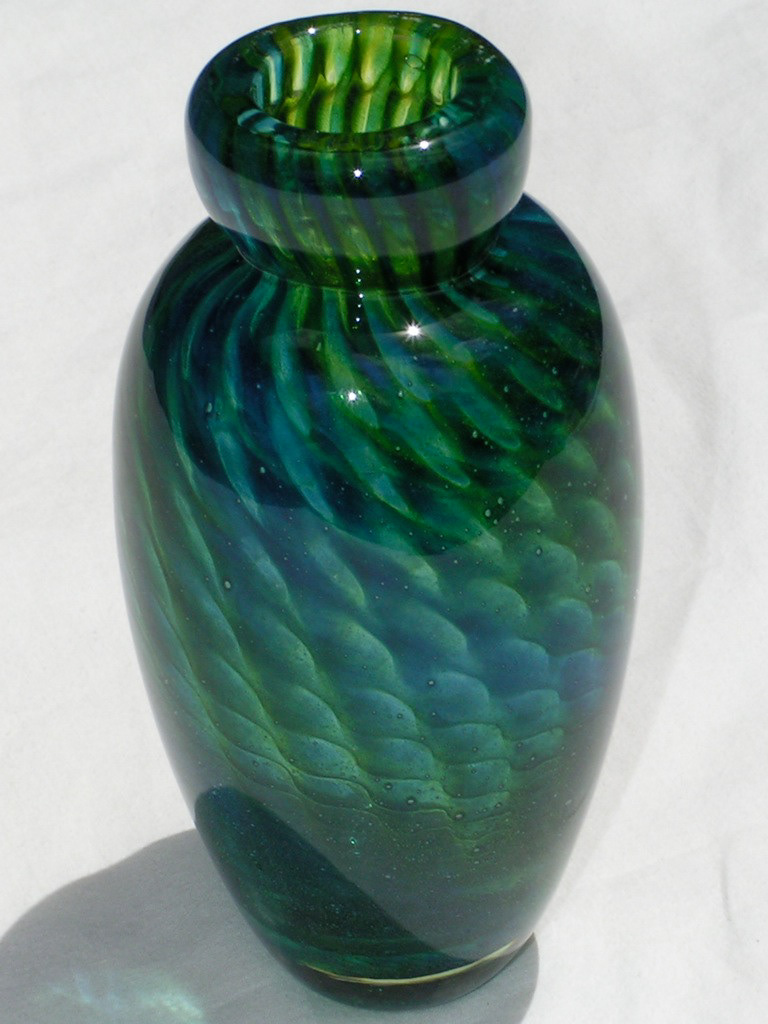 Powder Twist Vase