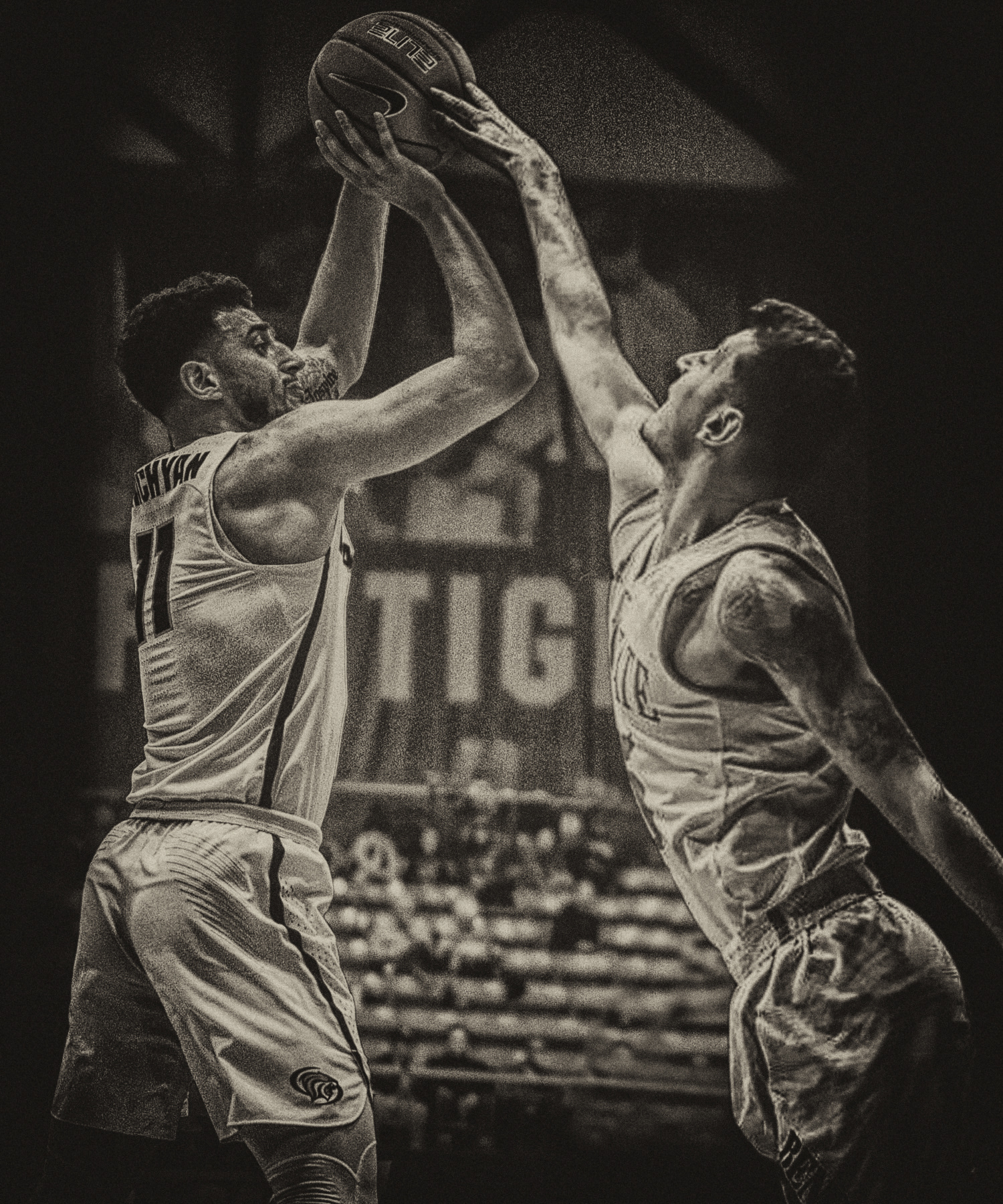 His freshman year vs his senior year. 